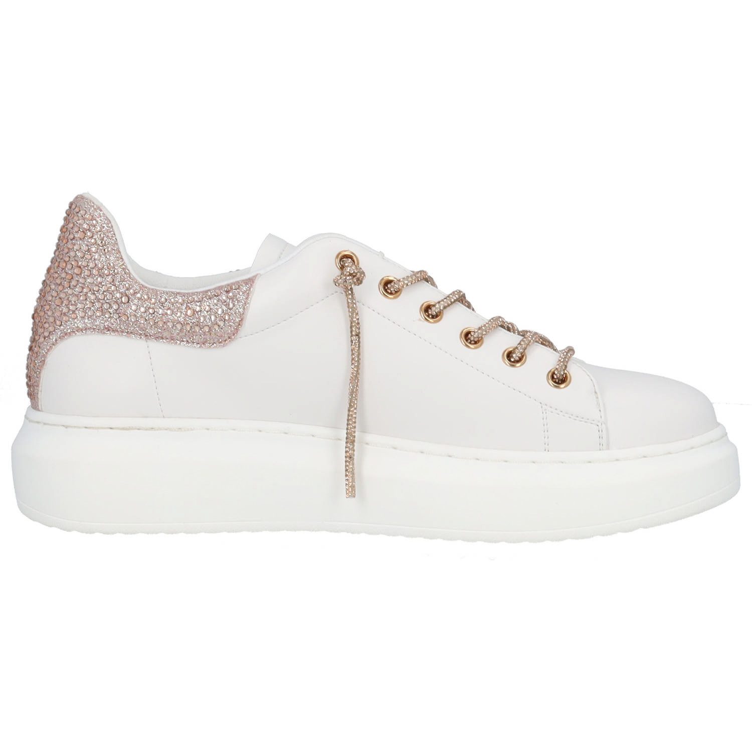 Palado by Sila Sahin Rugu by Sila Sahin Sneaker