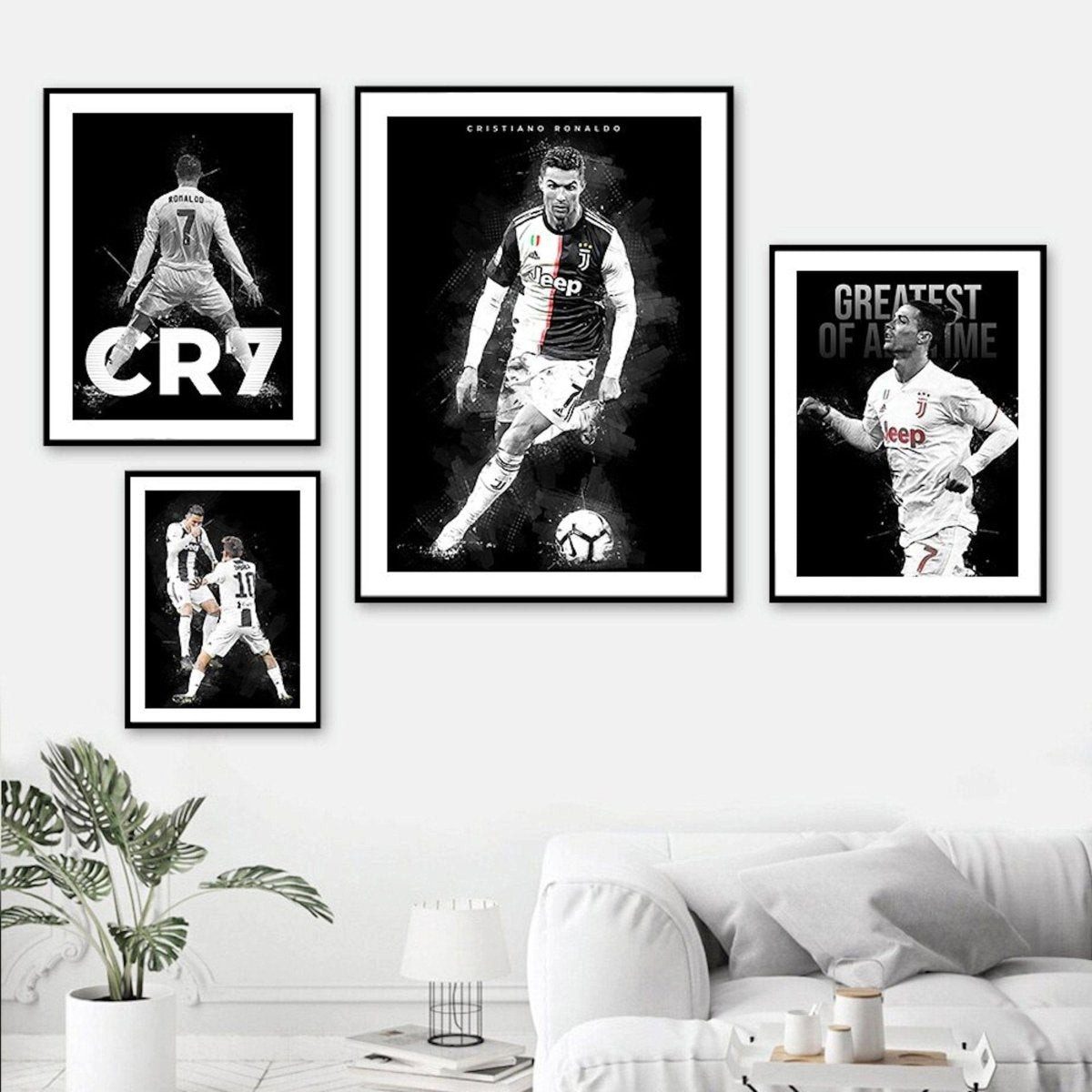 JUSTGOODMOOD Poster Fußball Christiano Ronaldo in Schwarz Weiss Farben als Deko Print ohne, 6 (1 St)