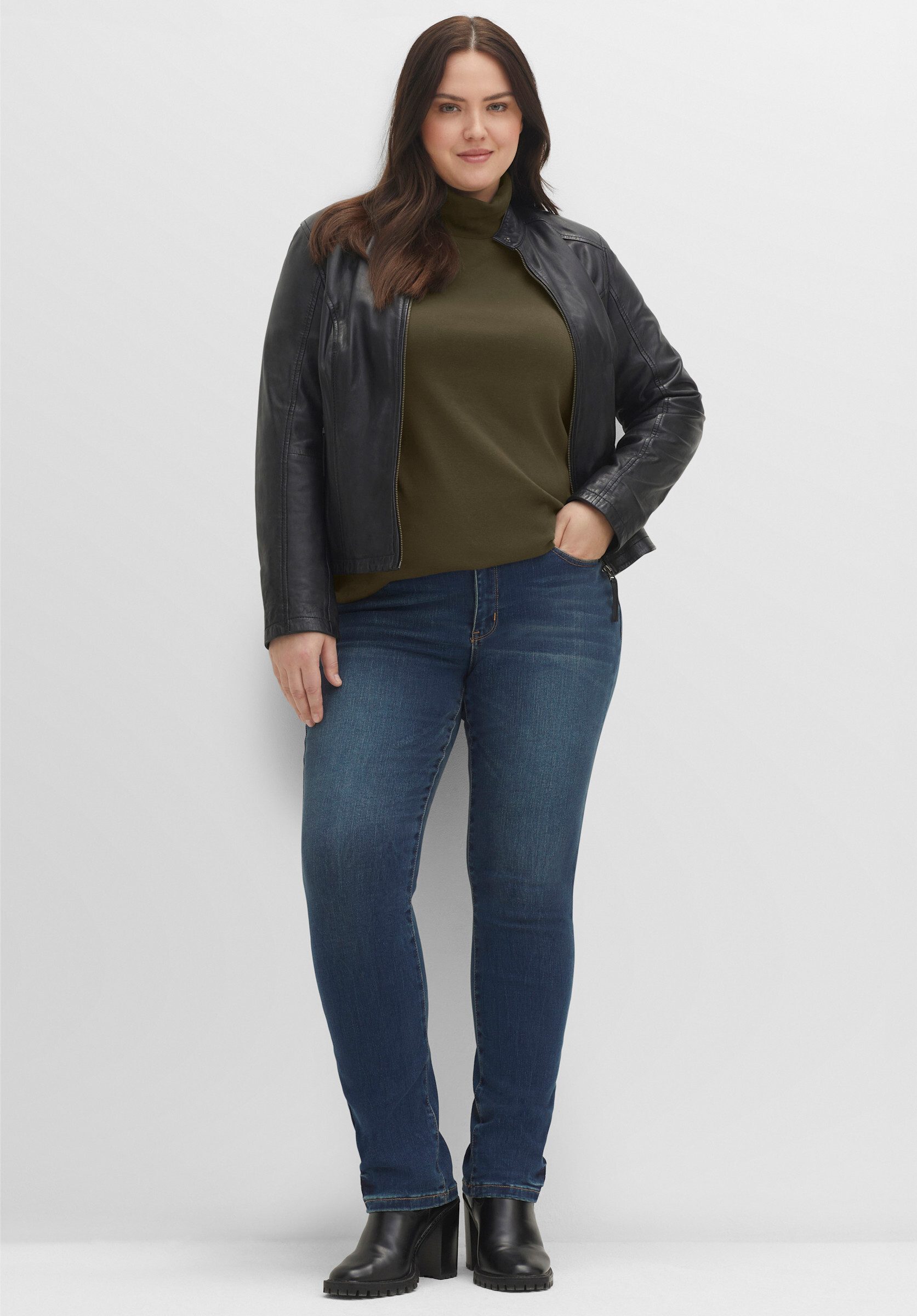 Sheego T-Shirt Rollkragenshirt . mit Rollkragen, in A-Linie günstig online kaufen