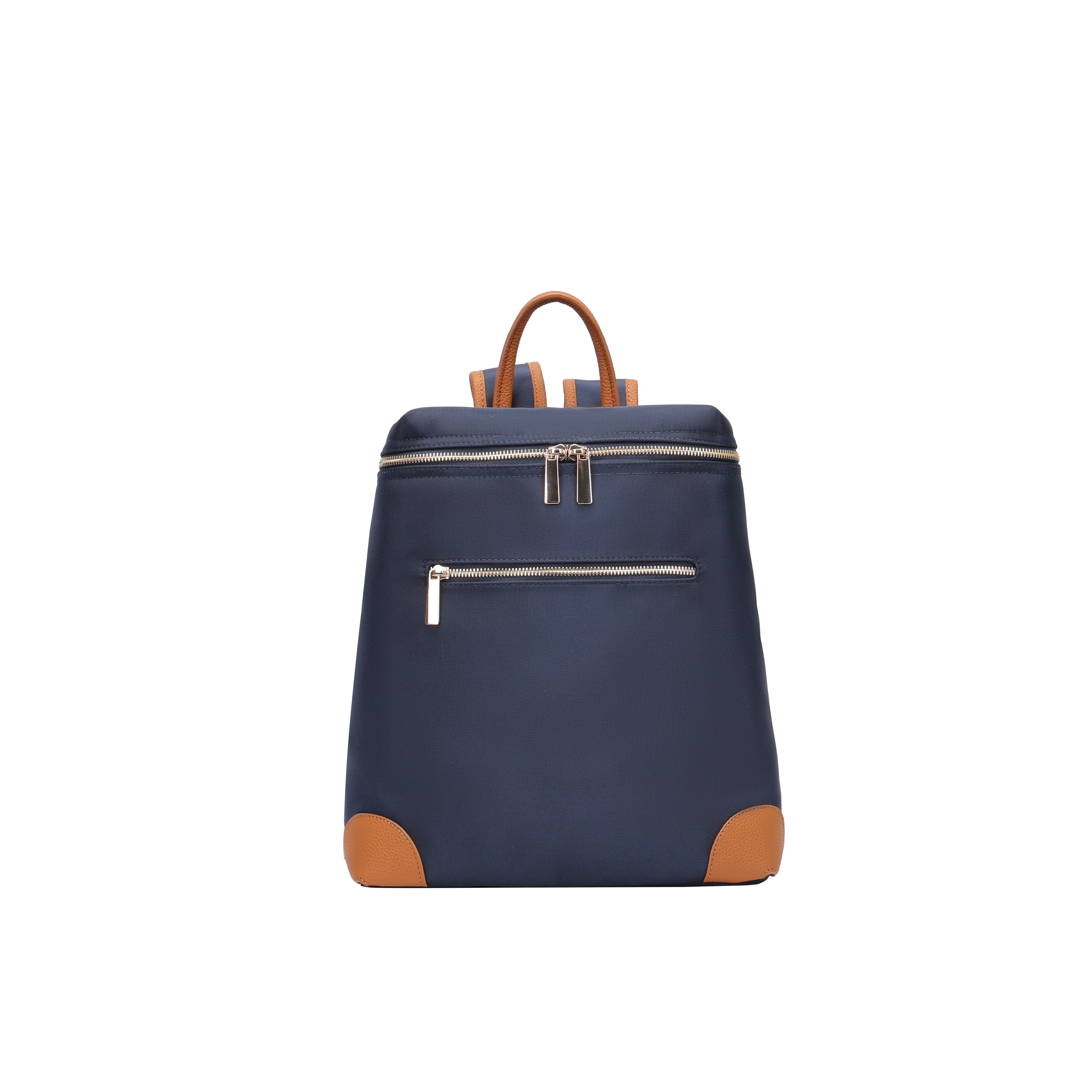 BRISE TASCHE Freizeitrucksack Eleganter Damenrucksack mit gepolsterten Schulterträgern (Einzelartikel), Gepolsterte Schulterträger und praktische Reißverschlussfächer