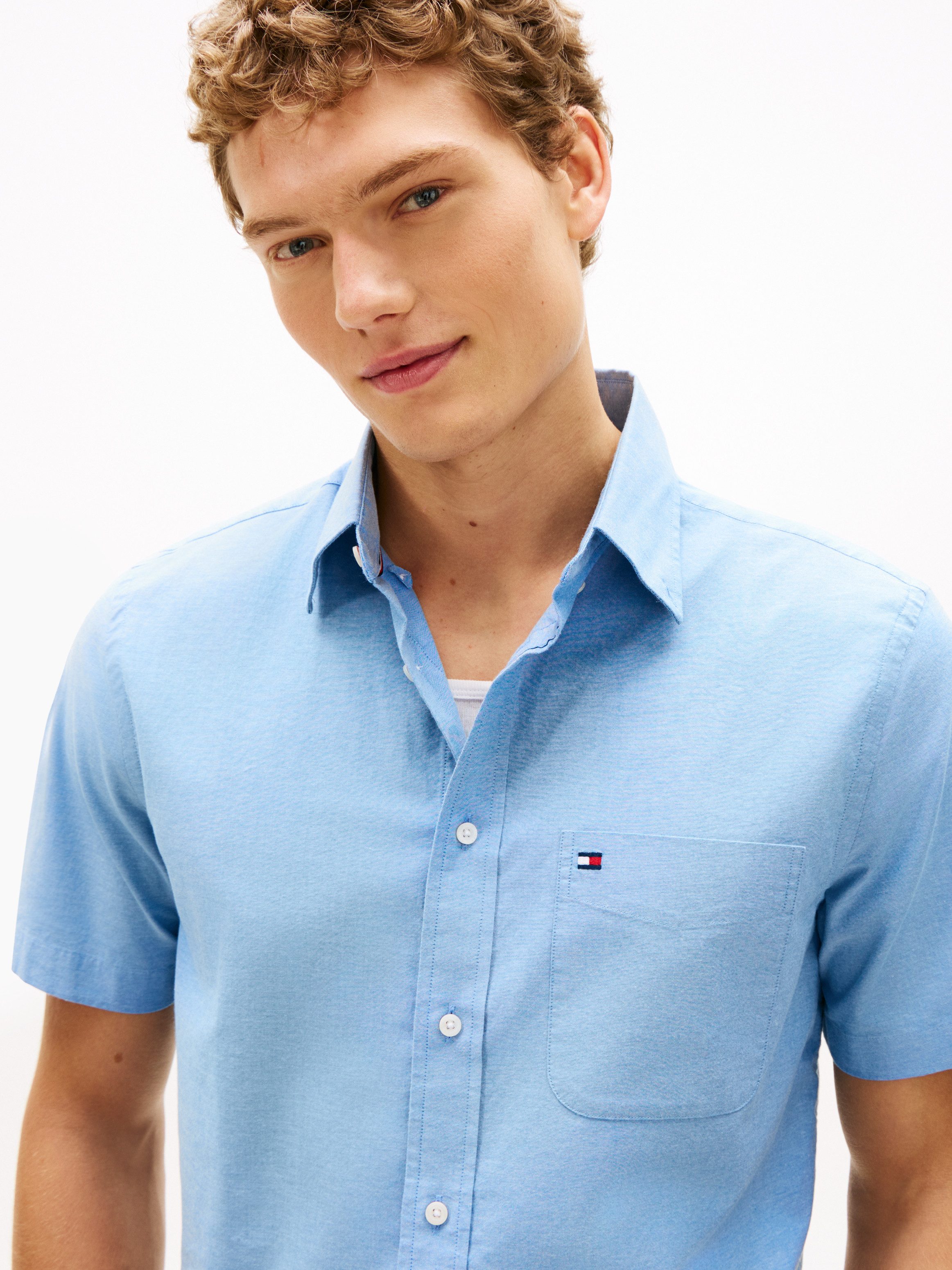 Tommy Hilfiger Kurzarmhemd LIGHT OXFORD SOLID regular fit, Button-down-Kragen