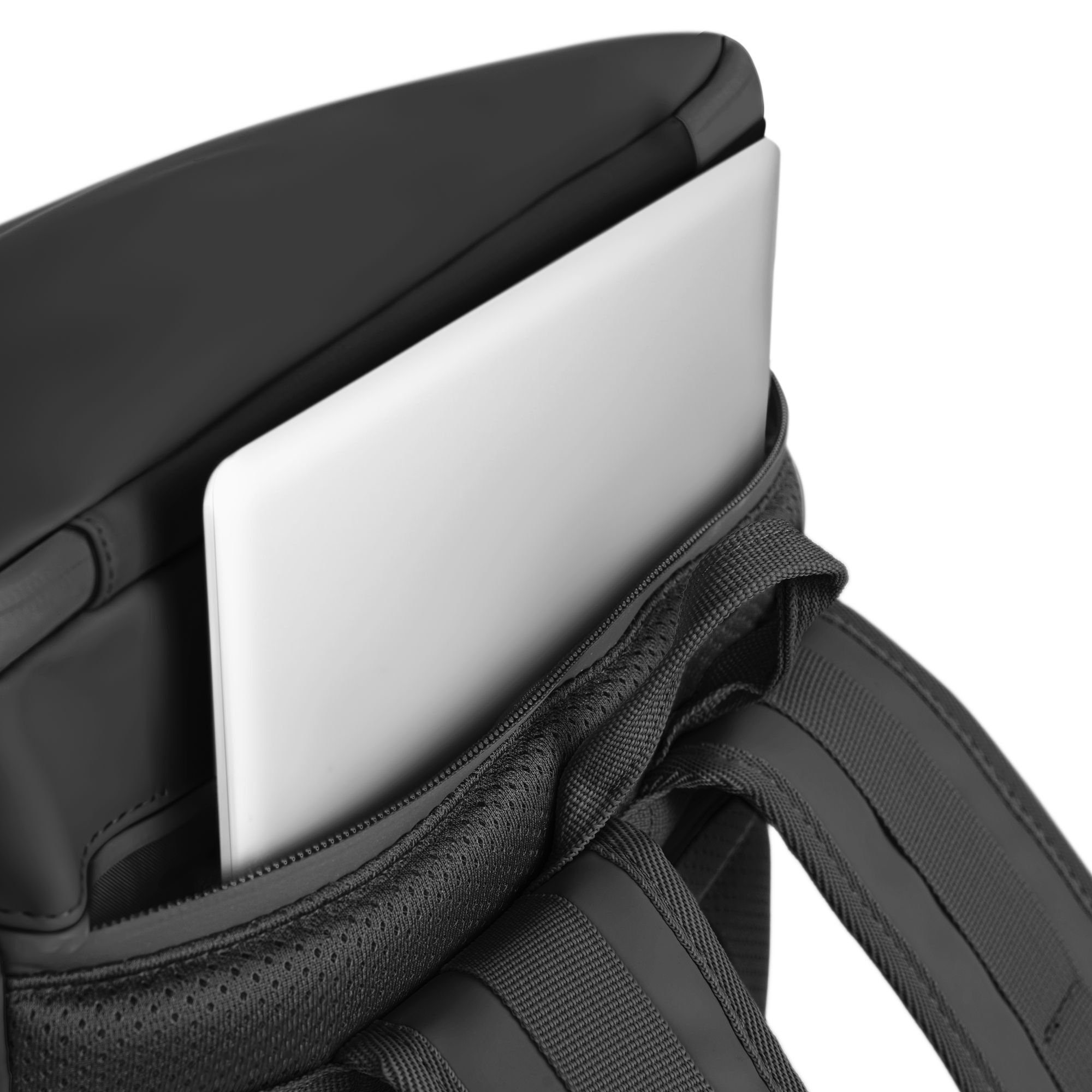 Pactastic Daypack Veganes black Urban Tech-Material Collection