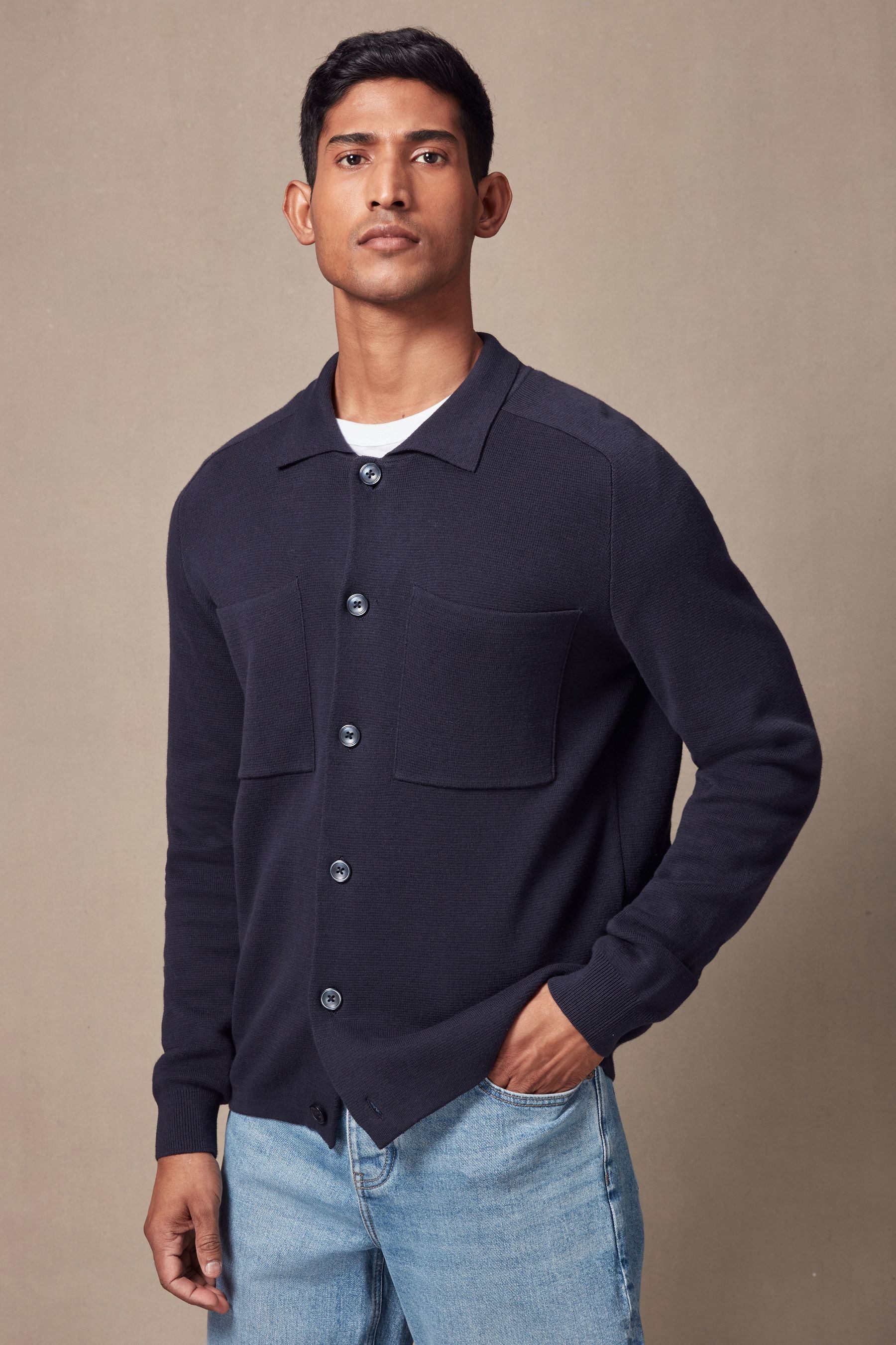 Next Strickjacke Relaxed Fit Hemdjacke aus 100 % Baumwollstrick (1-tlg)