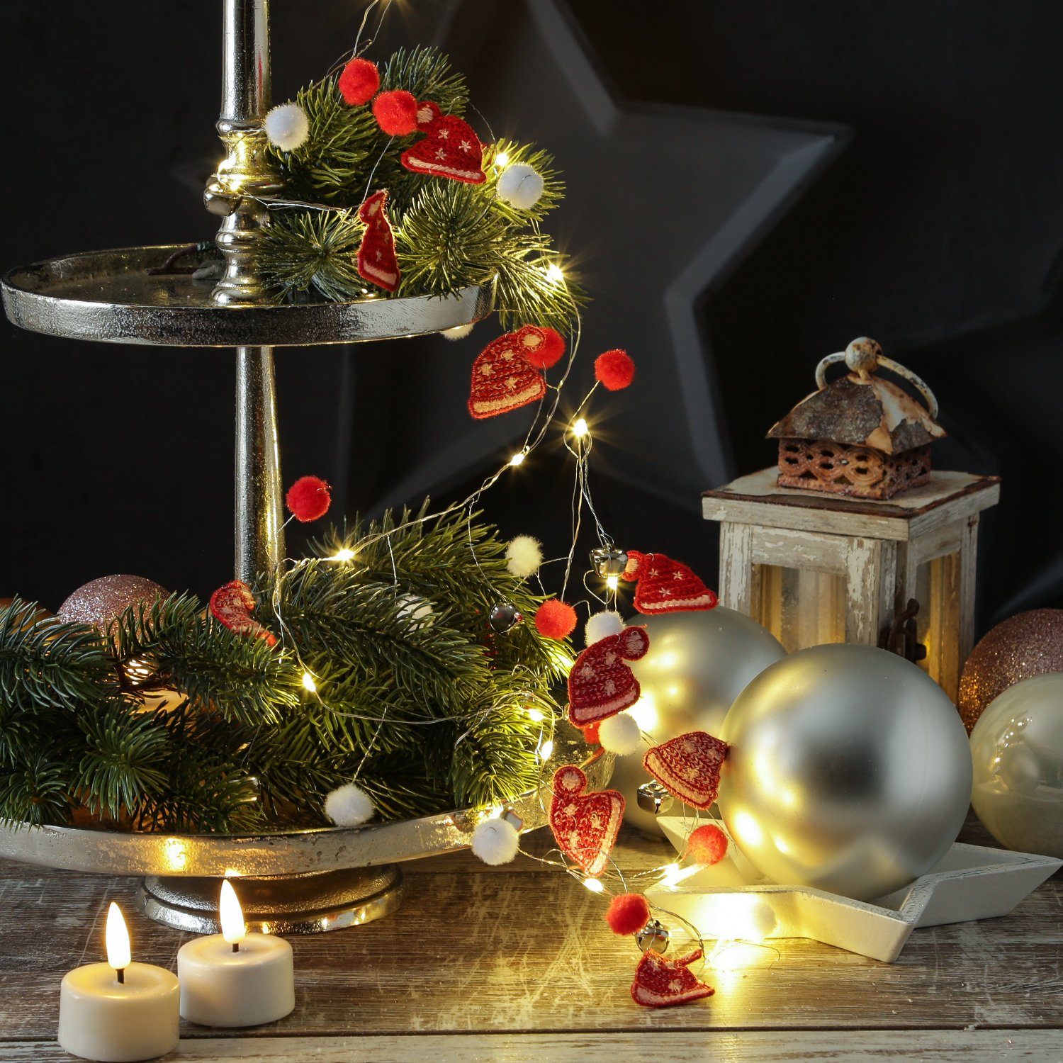 MARELIDA LED-Lichterkette Weihnachtsmütze Zipfelmütze Pompons Glöckchen 1,9m Weihnachtsgirlande, 20-flammig