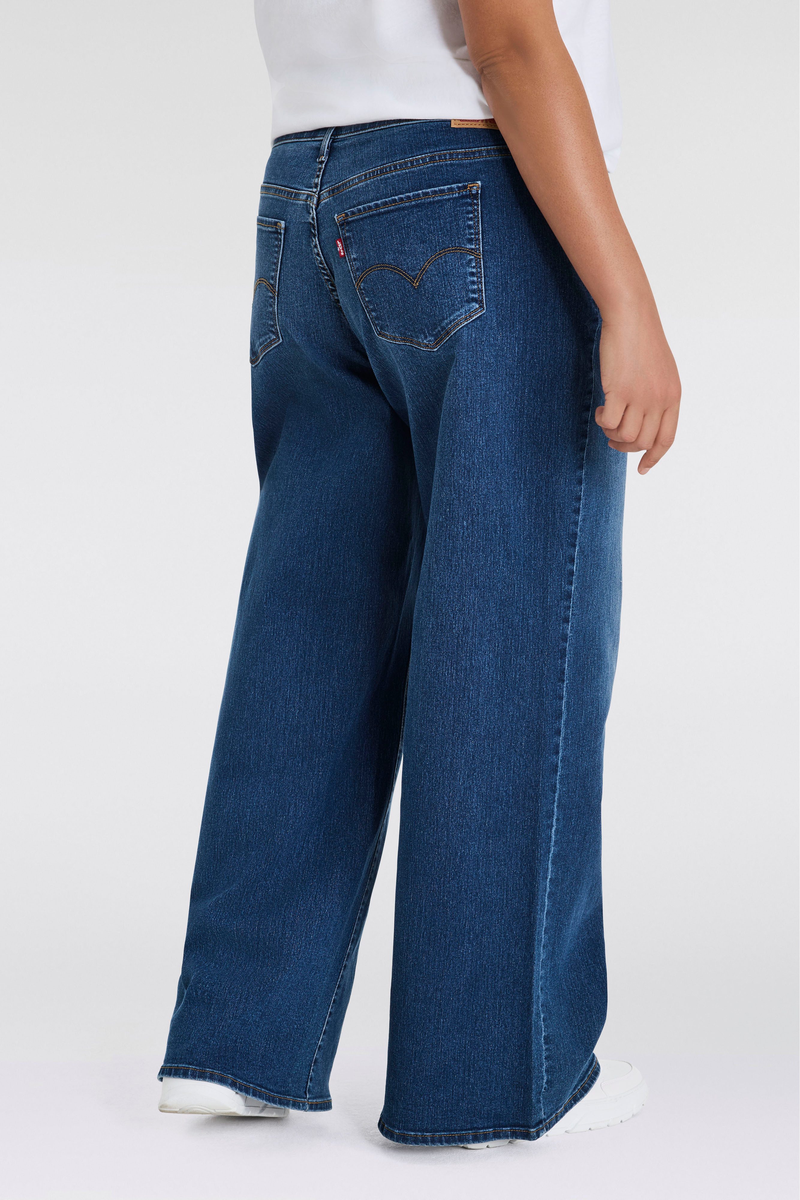Levi's® Plus Weite Jeans PL 318 SHAPING WIDE LEG im Five-Pocket Style – Bild 3 von 5