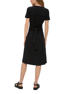 s.Oliver Maxikleid Jersey-Kleid mit Rundhalsausschnitt und Knoten-Detail Knoten