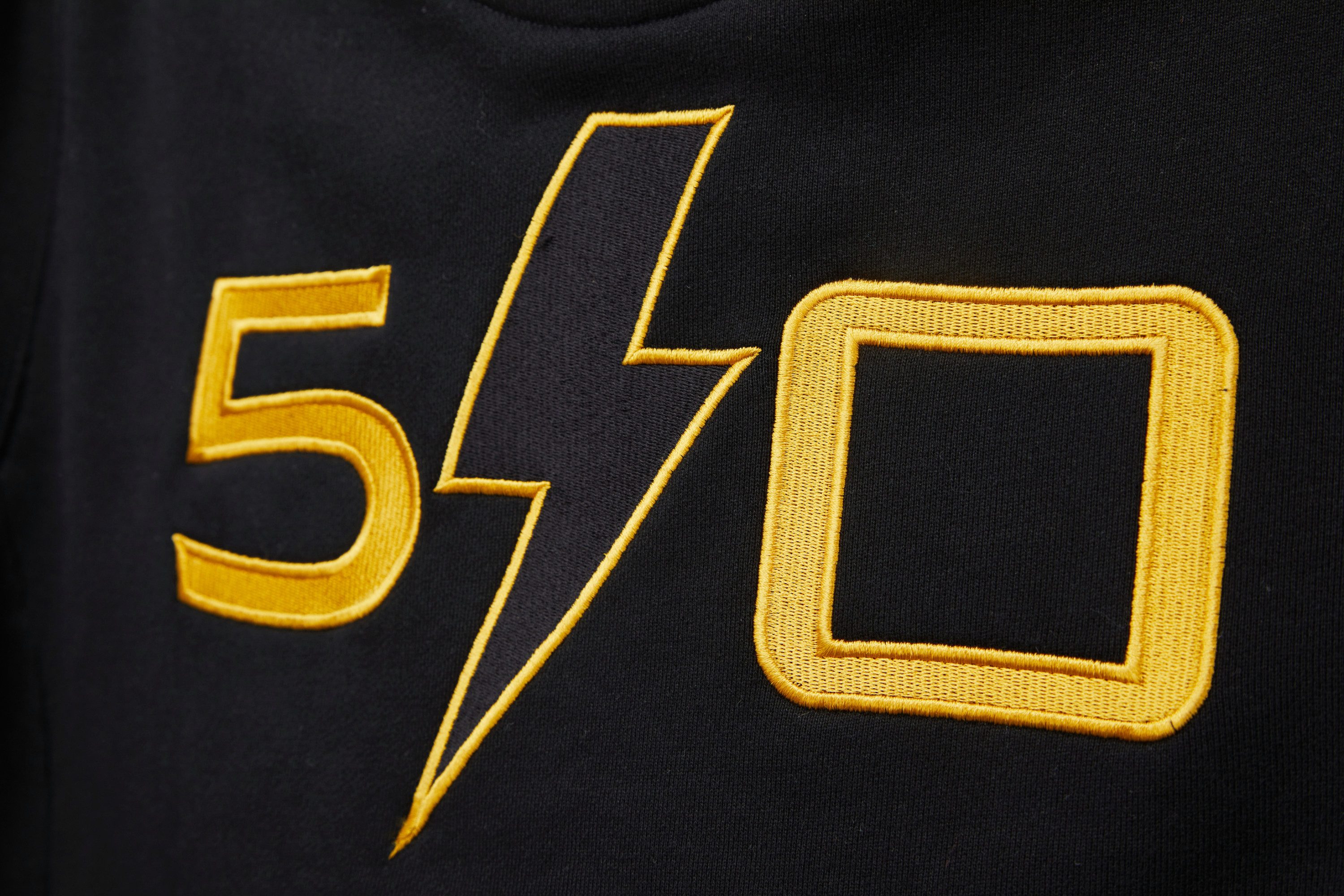 Capricorn Rockwear Kapuzenpullover AC/DC x CAPRICORN Rockwear 50 Years Black Logo