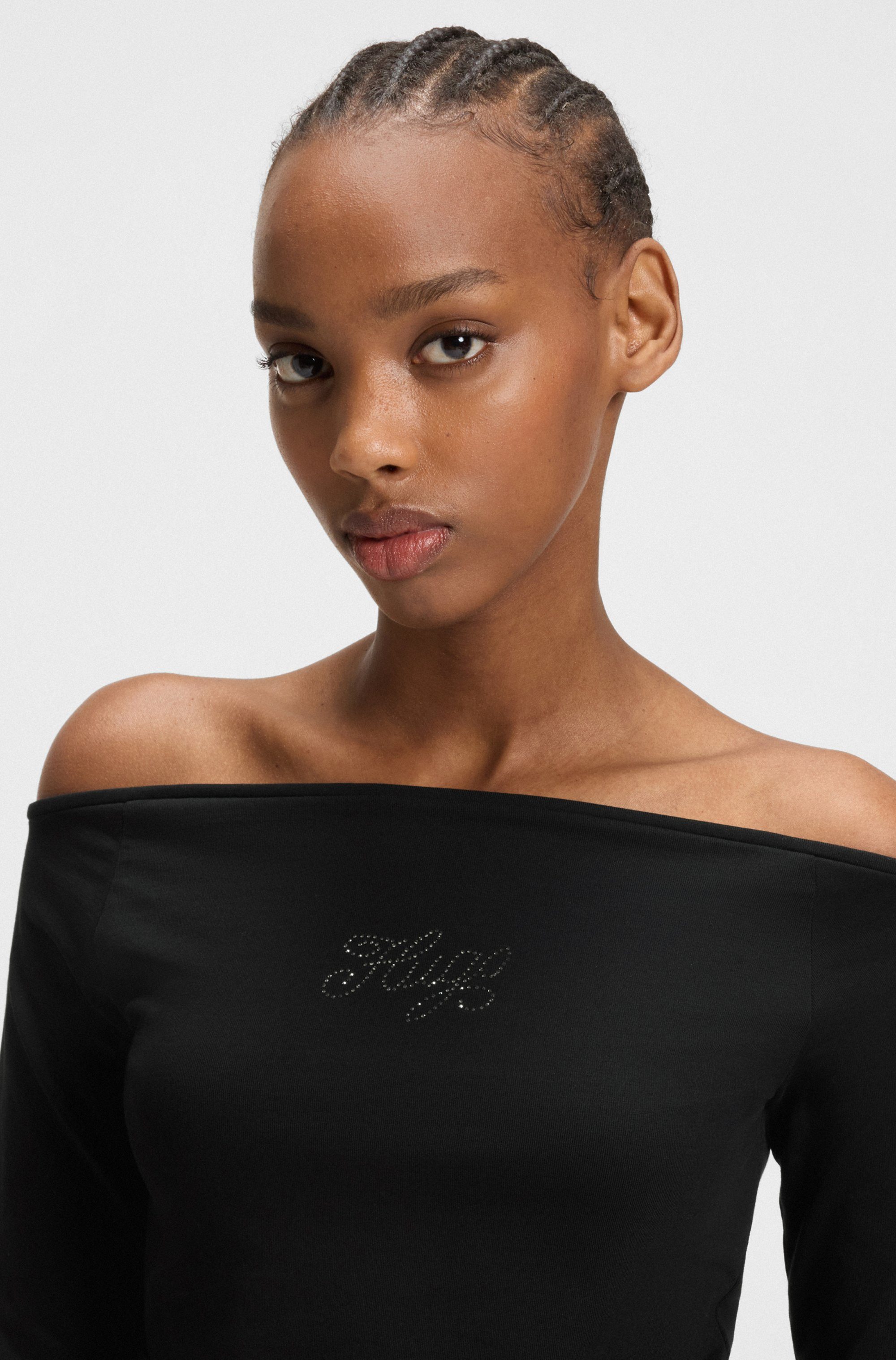 HUGO Blue Langarmshirt Dolder schulterfrei, mit Strasssteinbesatz vorn günstig online kaufen