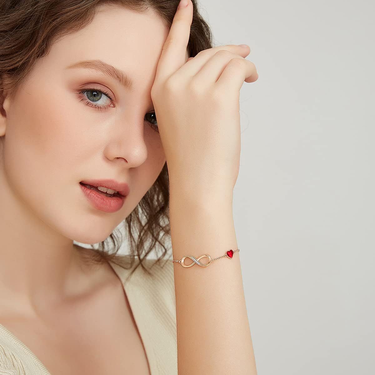 HEYHIPPO Silberarmband Armbänder für Damen, Bijoux-Armband aus 925er Sterlingsilber, (Damen-Love-Herz-Armbänder, Geschenke für die Frau, die Frau), die Mutter, die Freundin