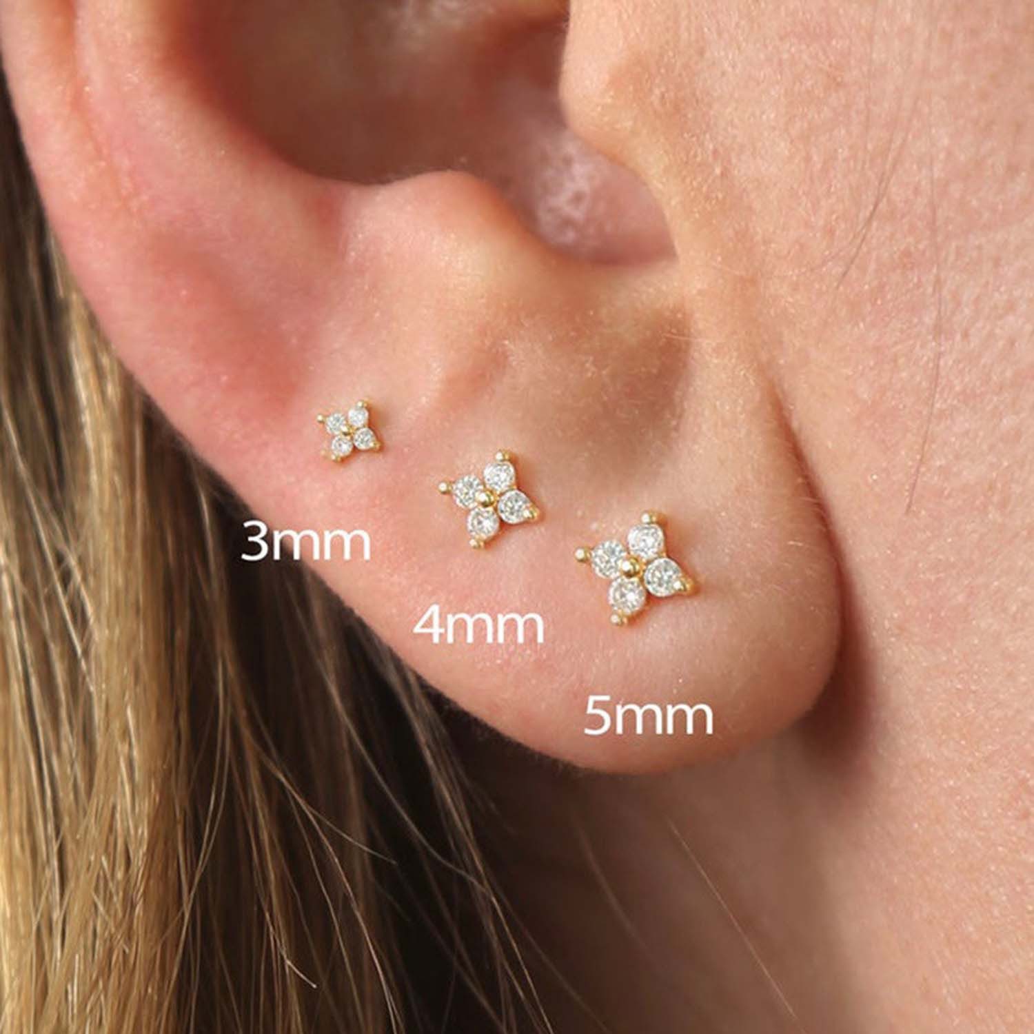 Innolea Ohrring-Set Zarte Blüten-Zirkonia-Ohrstecker in Gold – 3 Größen für günstig online kaufen