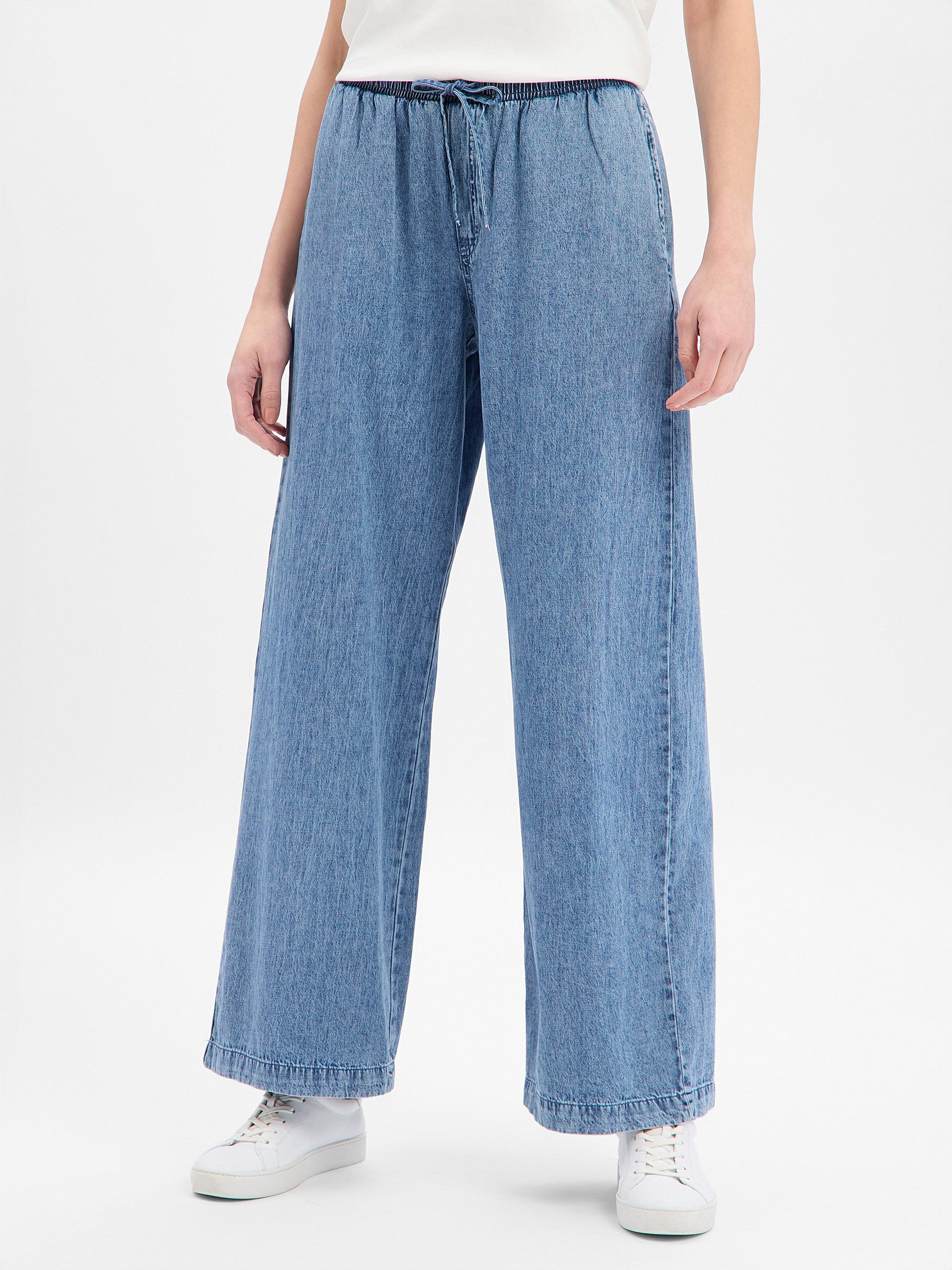 Sweathose NMENZA MW WIDE PANTS MG004MB NOOS