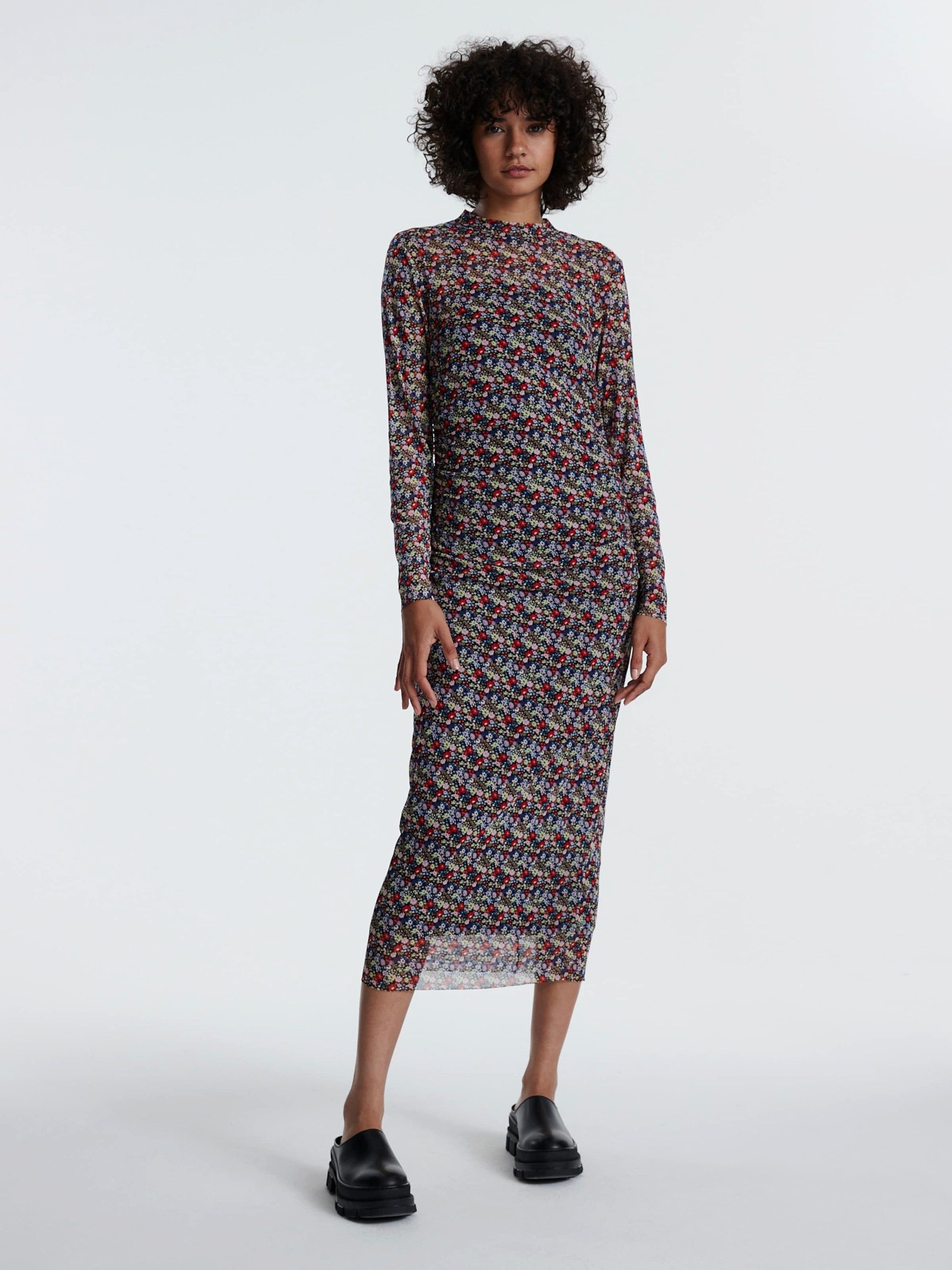 EDITED Sommerkleid Nati (1-tlg) Drapiert/gerafft günstig online kaufen