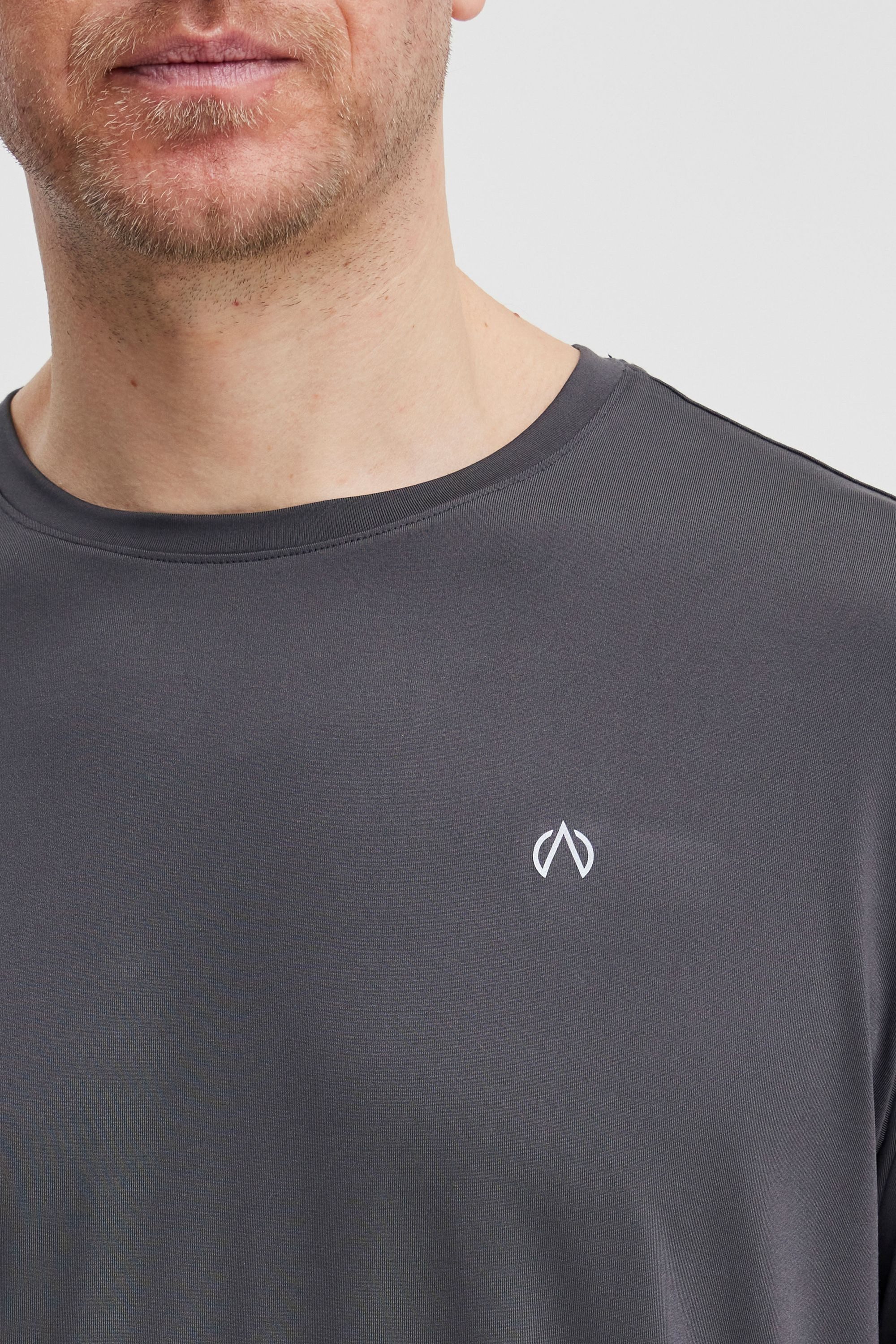 North Bend T-Shirt NBTergo Sportliches T-Shirt mit reflektierendem Logoprint