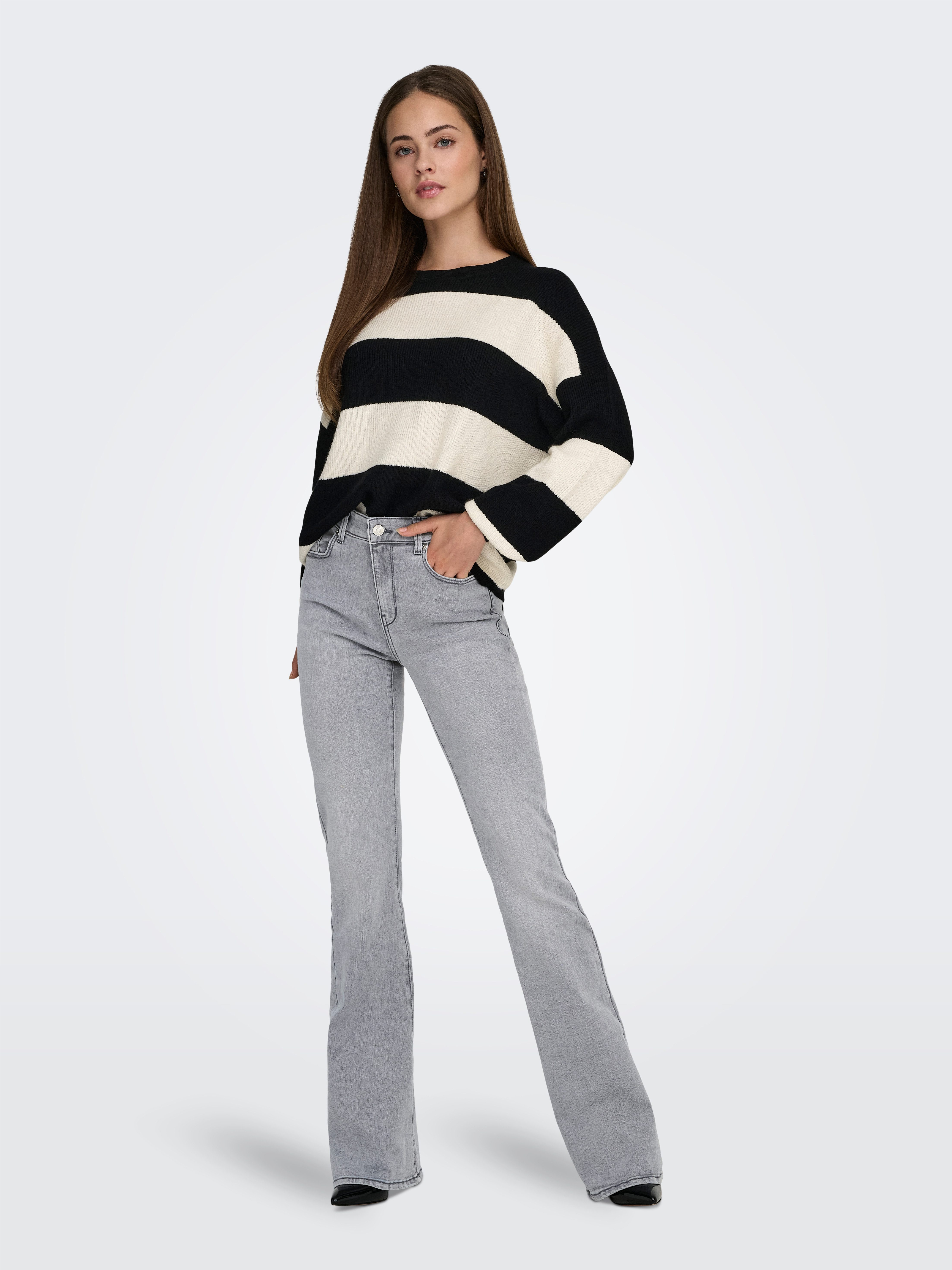 ONLY Bootcut-Jeans ONLLUSH MW RETRO FLARED DNM Materialmix, bootcut fit, Regular Waist,  Retro-Fit