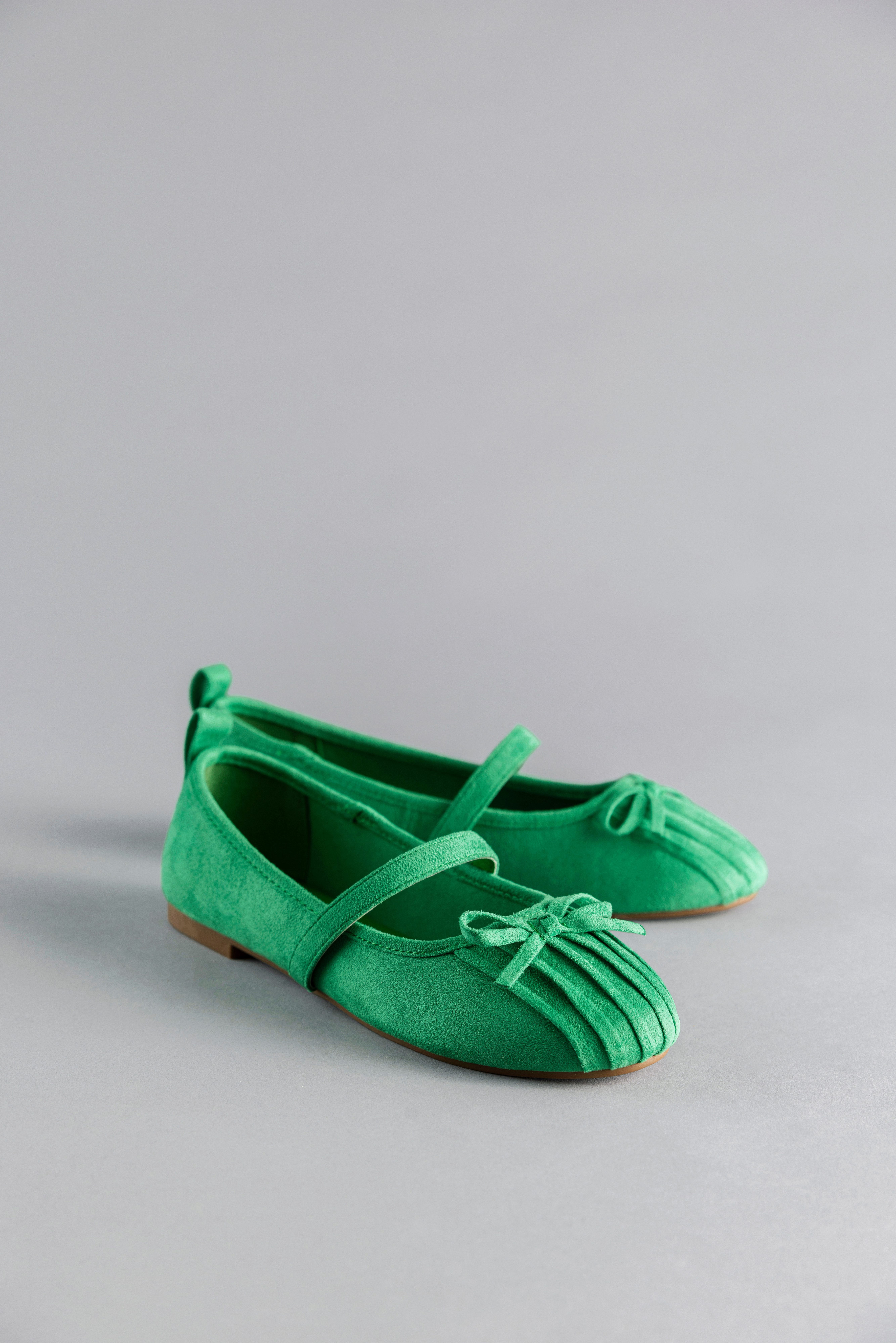 Aniston SHOES Ballerina, Riemchenballerina, Schlupfschuh, Loafer, Slipper - günstig online kaufen