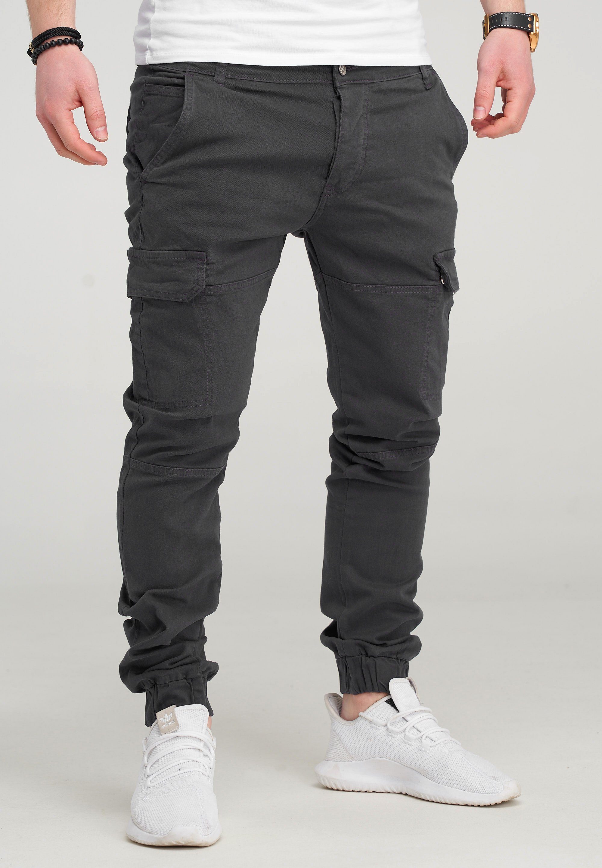 BHMattheo2 behype schwarz im Jogging-Design Cargohose