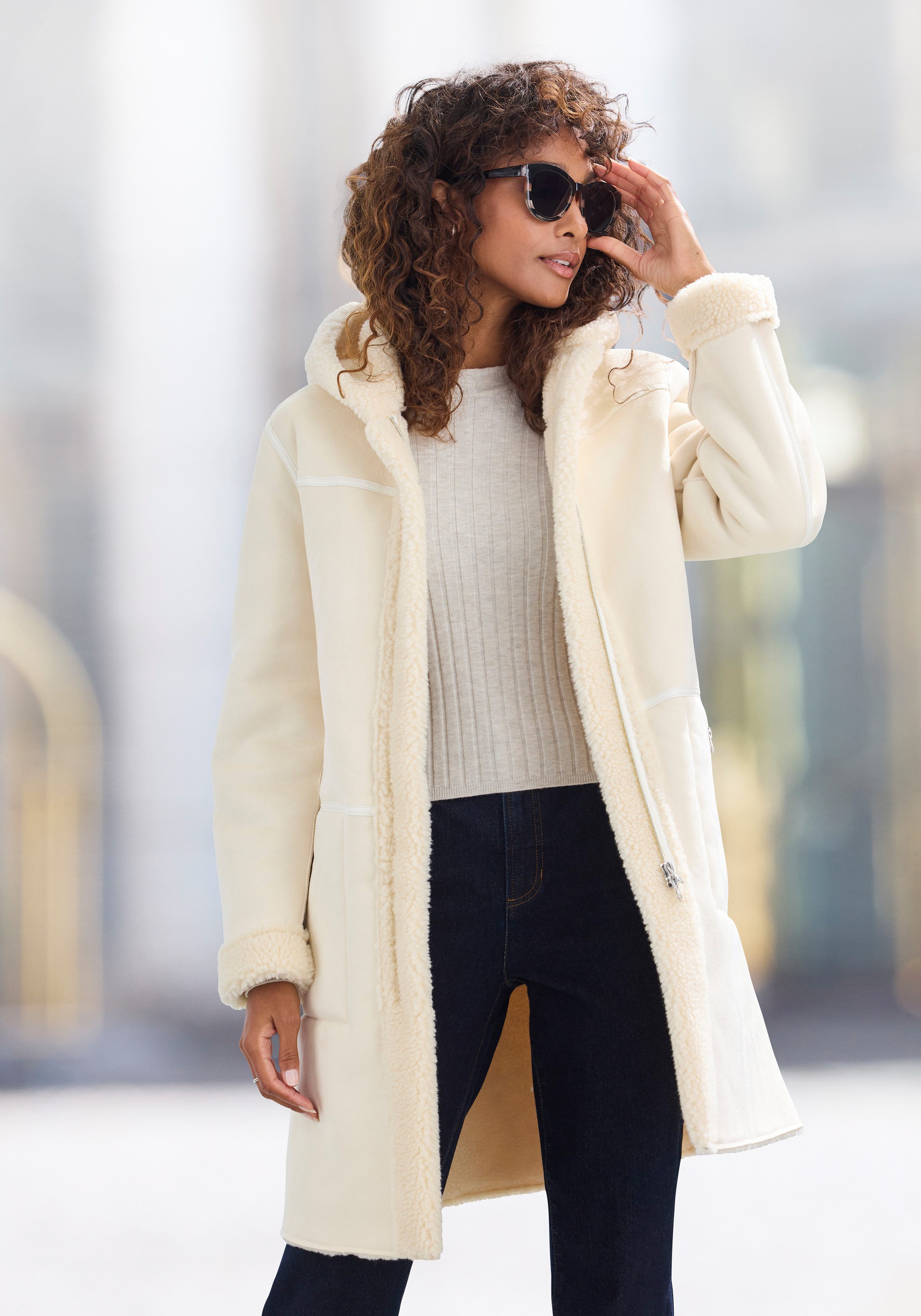 French Connection Lederimitatjacke mit Teddyfutter auf der Innenseite, Shearling Jacke, Lammfelloptik