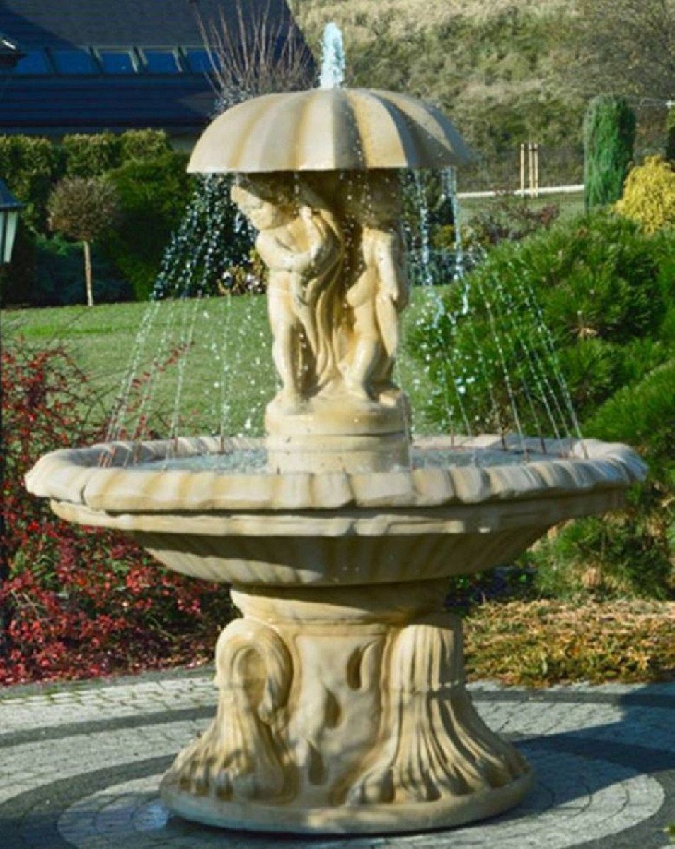 Casa Padrino Gartenbrunnen Jugendstil Springbrunnen Kinder mit Regeschirm Sandfarben Ø 155 x H. 176 cm - Prunkvoller Gartenbrunnen - Gartendeko Brunnen - Barock & Jugendstil Garten Deko Accessoires