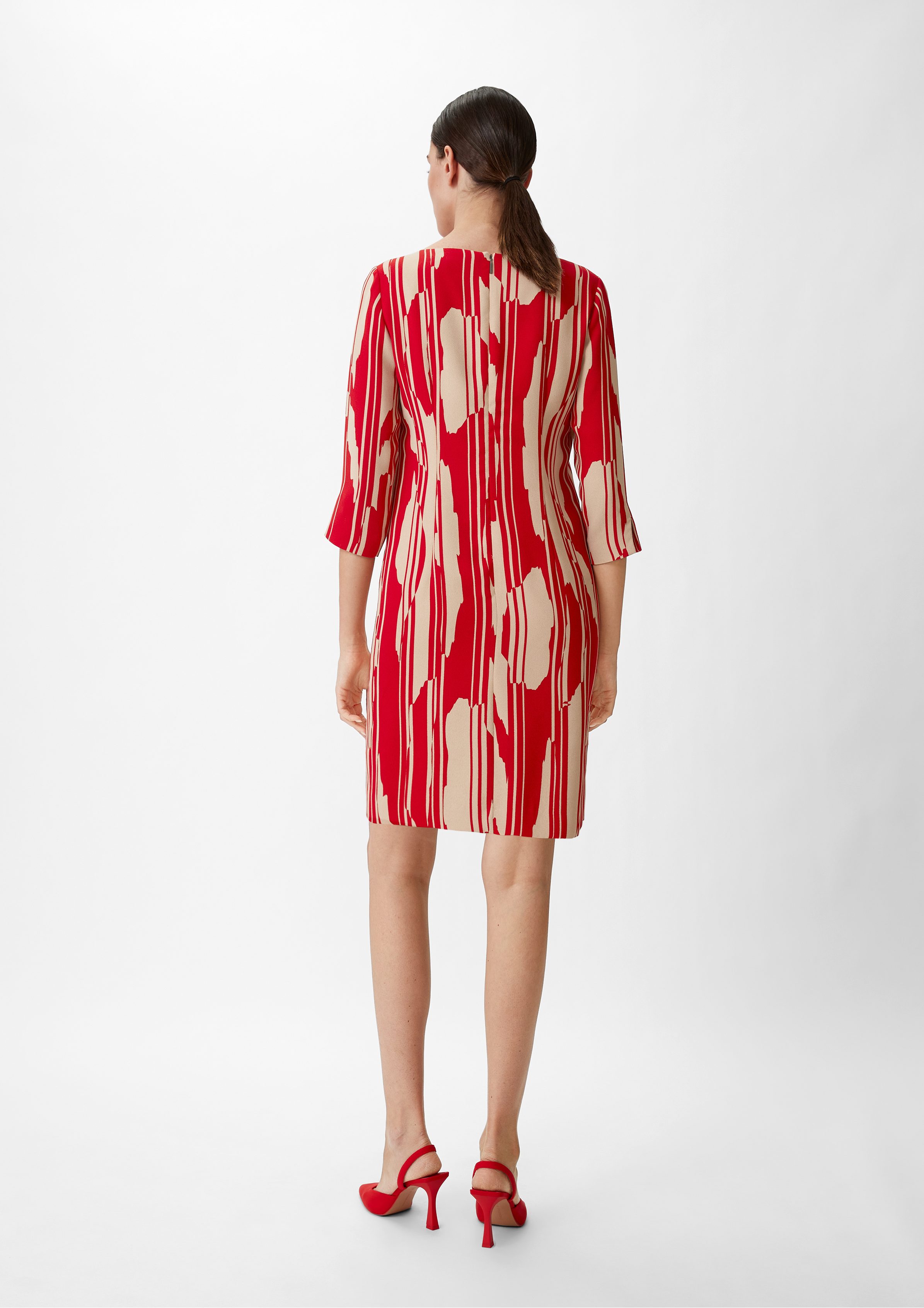Comma Minikleid Crêpe-Kleid mit Allover-Print preiselbeere
