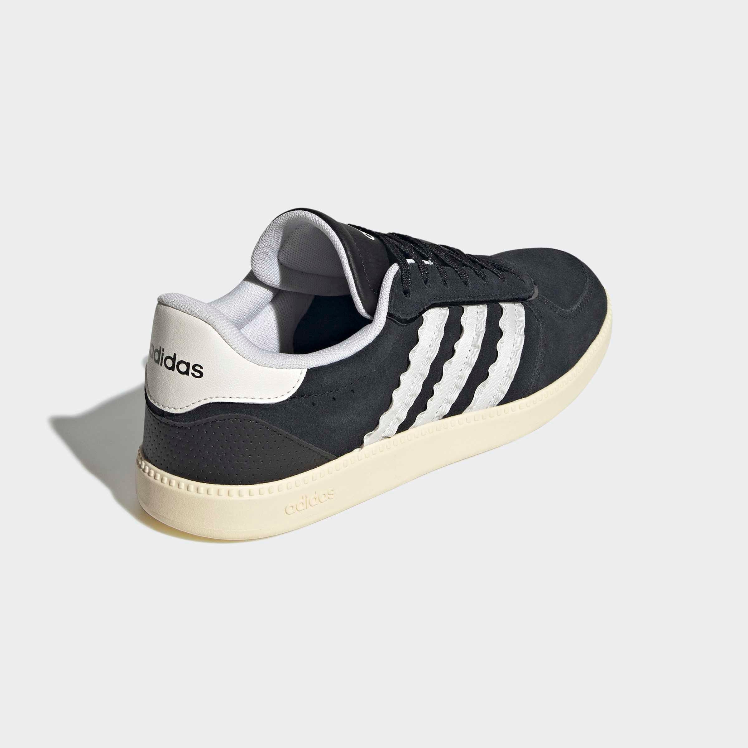 adidas Sportswear BREAKNET SLEEK Sneaker inspiriert vom Design des adidas handball spezial – Bild 4 von 5