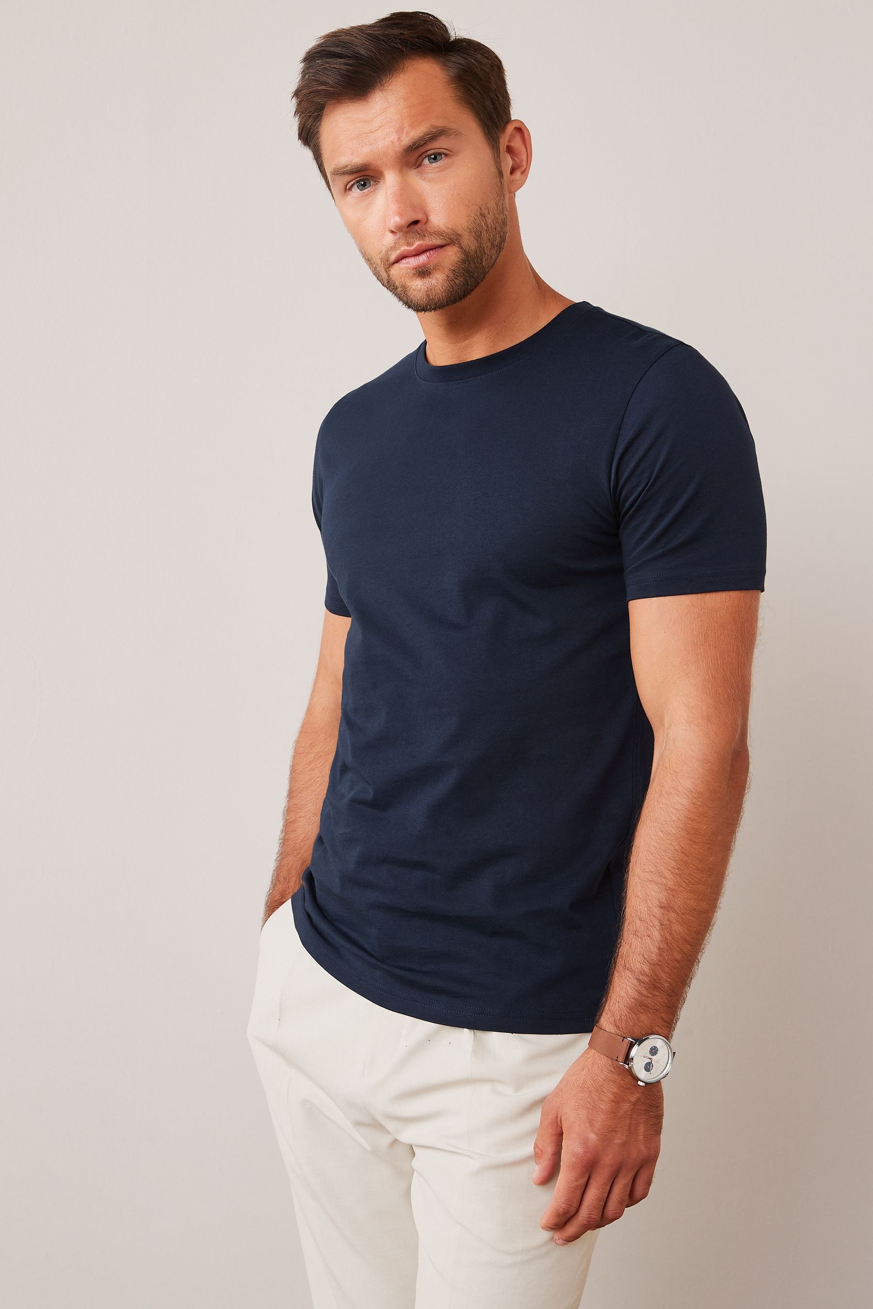 Next T-Shirt Slim Fit Rundhals-T-Shirt (1-tlg)