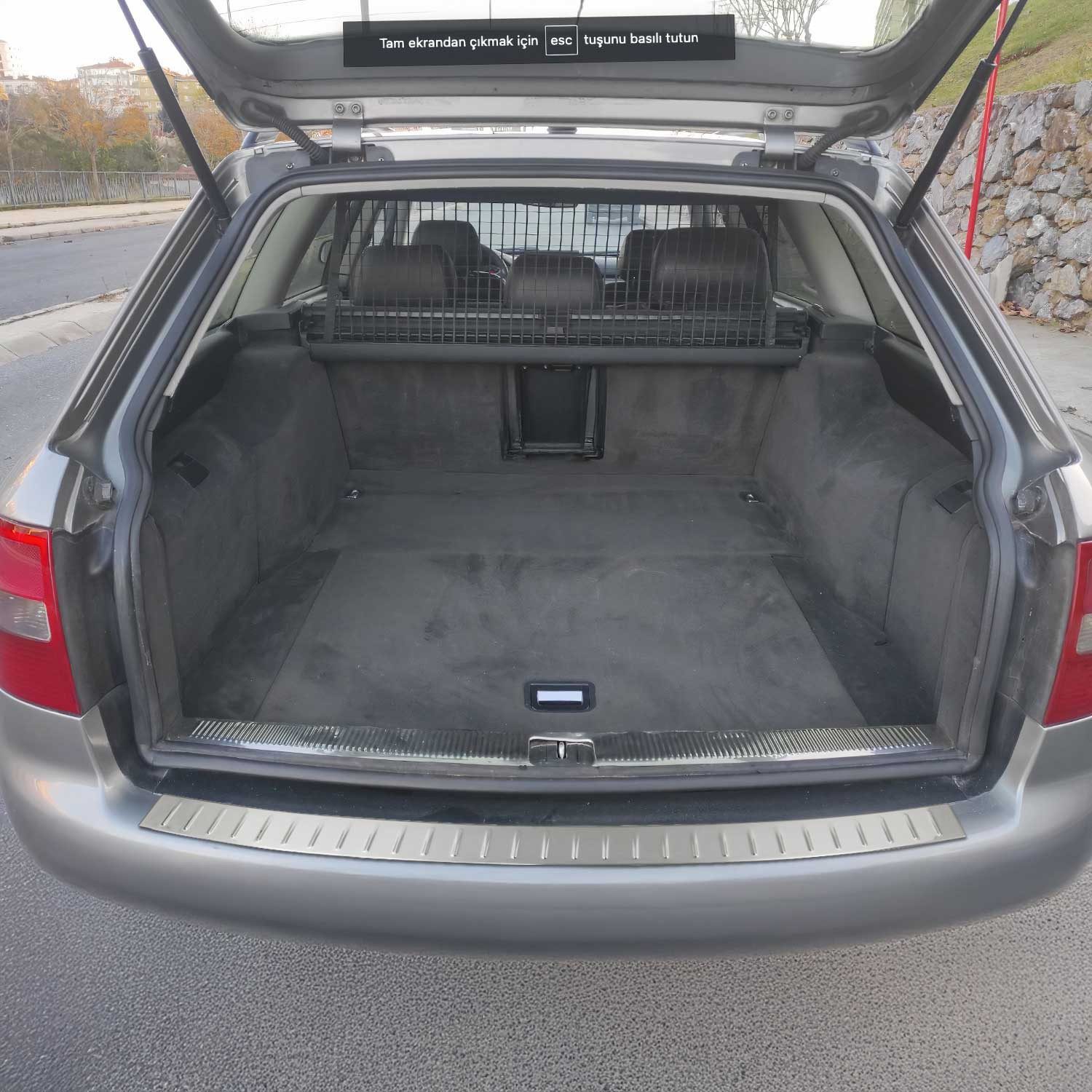 OMAC Ladekantenschutz für Audi A6 Avant 4B 1997-05 Edelstahl Chrom, Zubehör für Audi A6 4B Avant 1997-2005, Langlebig,Einfache Reinigung,Einfache Installation,Rostbeständig