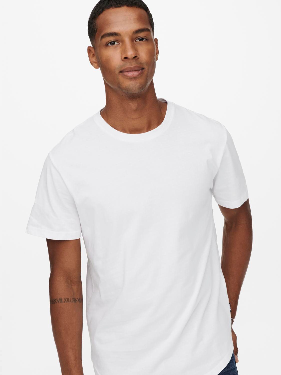 ONLY & SONS Rundhalsshirt ONSMATT LONGY SS TEE 7-PACK (Packung, 7-tlg) Baumwolle, relaxed fit, lang geschnitten
