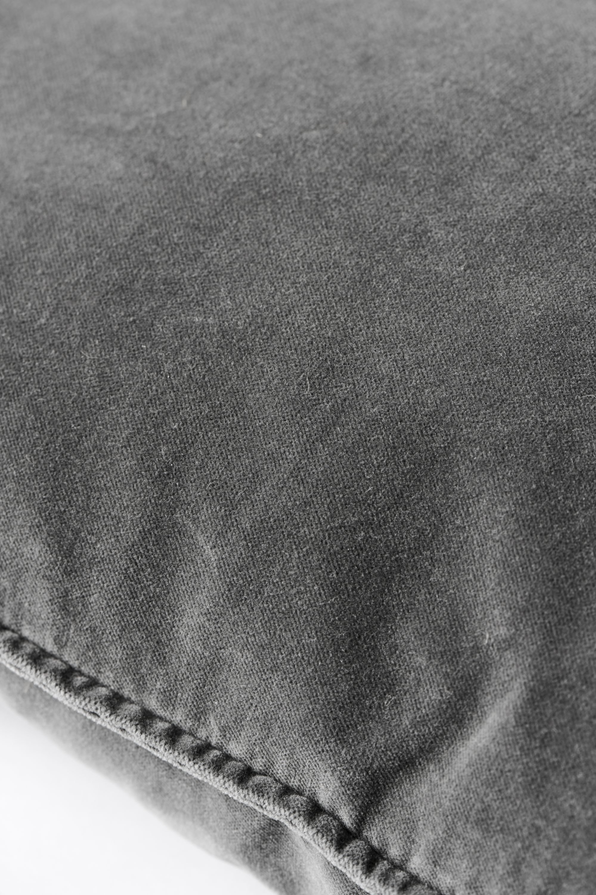 Ib Laursen Kissenbezug Ib Laursen - Kissenbezug Thunder Grau 52x52cm Samt V günstig online kaufen