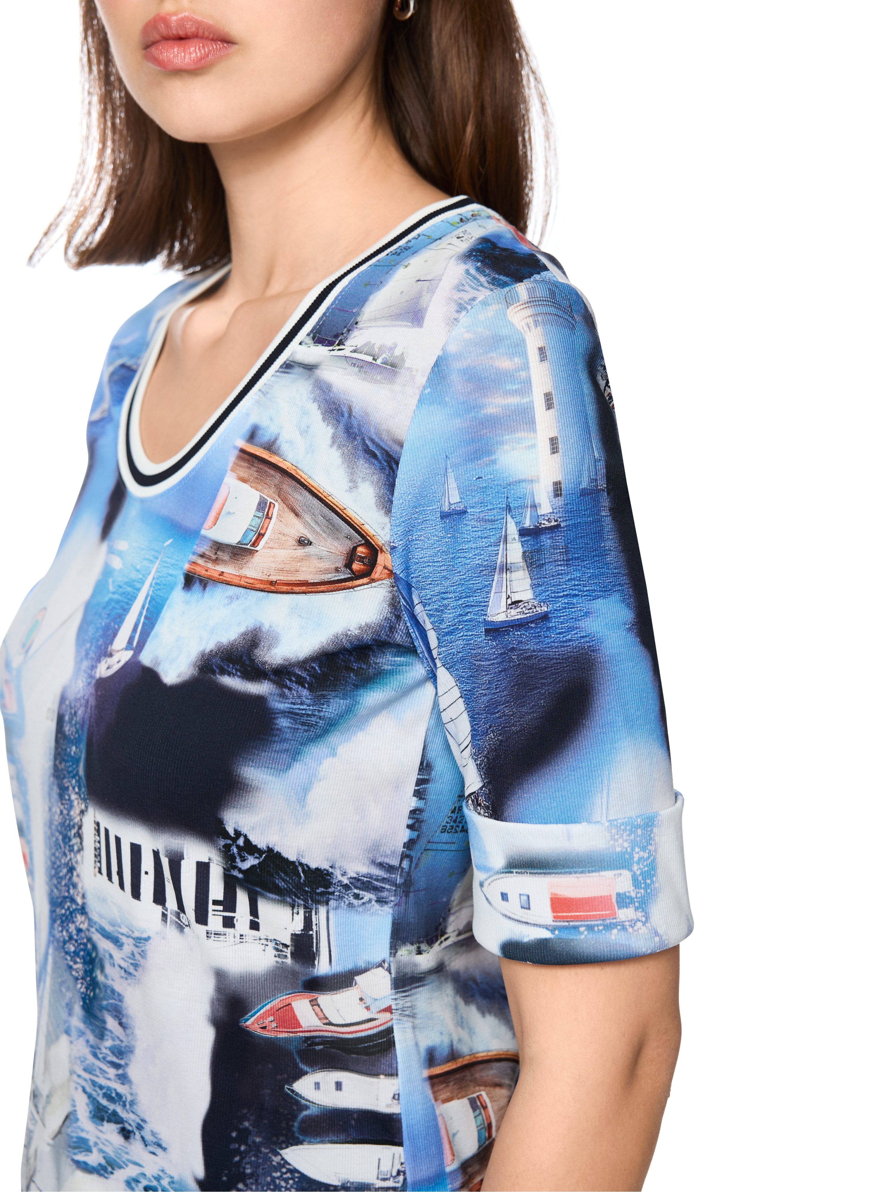 Marc Cain T-Shirt Salty Breeze Premium Damenmode mit maritimem Print