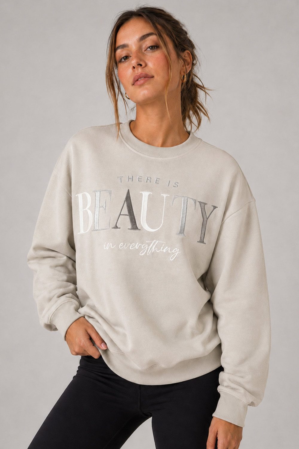 SUBLEVEL Sweatshirt Damen Pullover kuschelig weich Flauschig Sweater Crewneck XS-XXL Perfekte Passform Hochwertige Verarbeitung, Angenehm weich & bequem