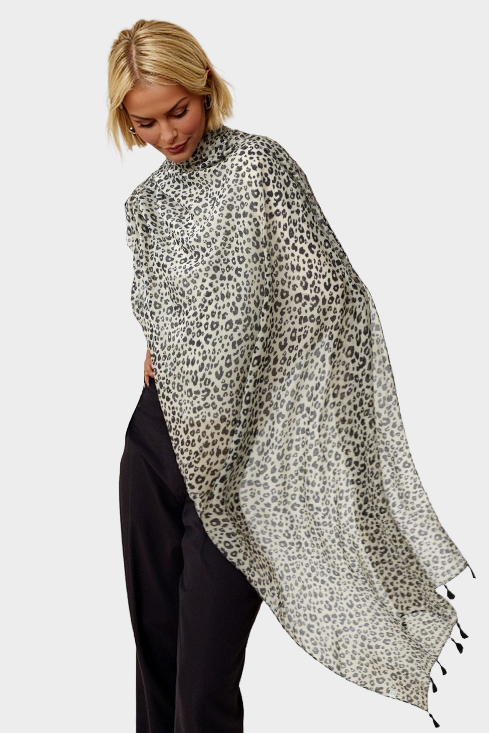 FS Collection Modeschal Damen Leopardenmuster Schal – Weich, Leicht & Vielseitig, 100% Polyester – weich, leicht & formbeständig