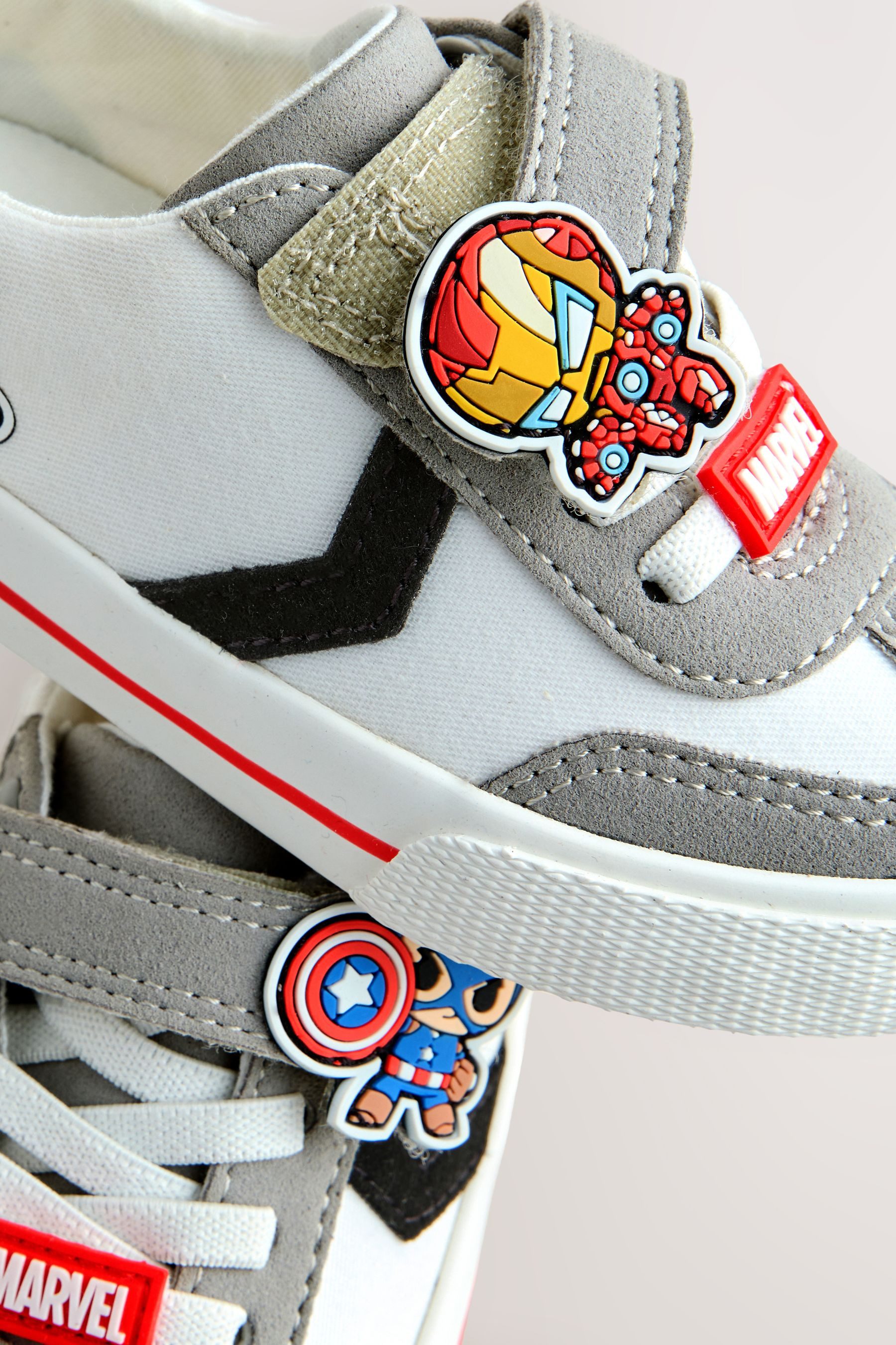 Next Marvel Sneaker, Klettverschluss + Elastikschnürung Sneaker (1-tlg)