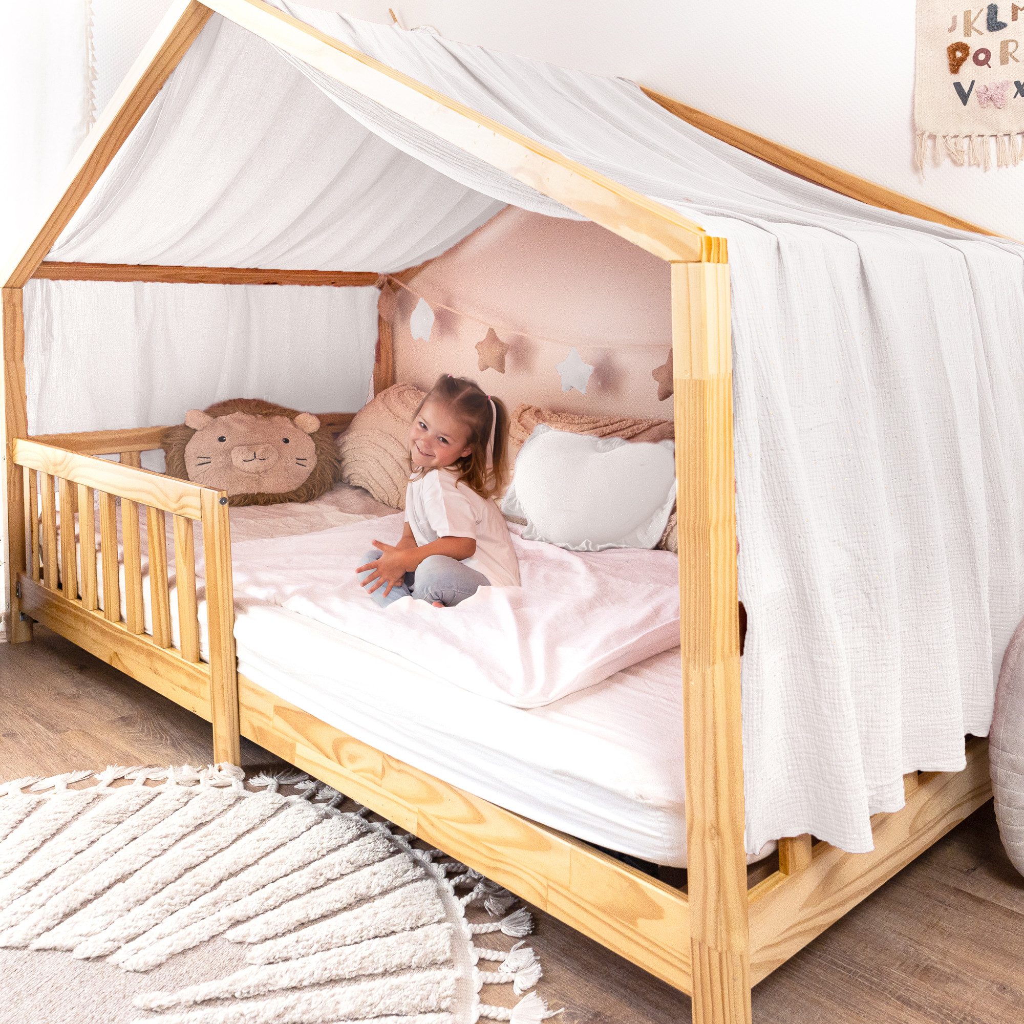 lilimaus Betthimmel Himmel für Hausbett Gold aus Musselin - 320, 360 oder 420 cm (1-tlg), feine Goldsterne überm Hausbett - zauberhafter Rückzugsort