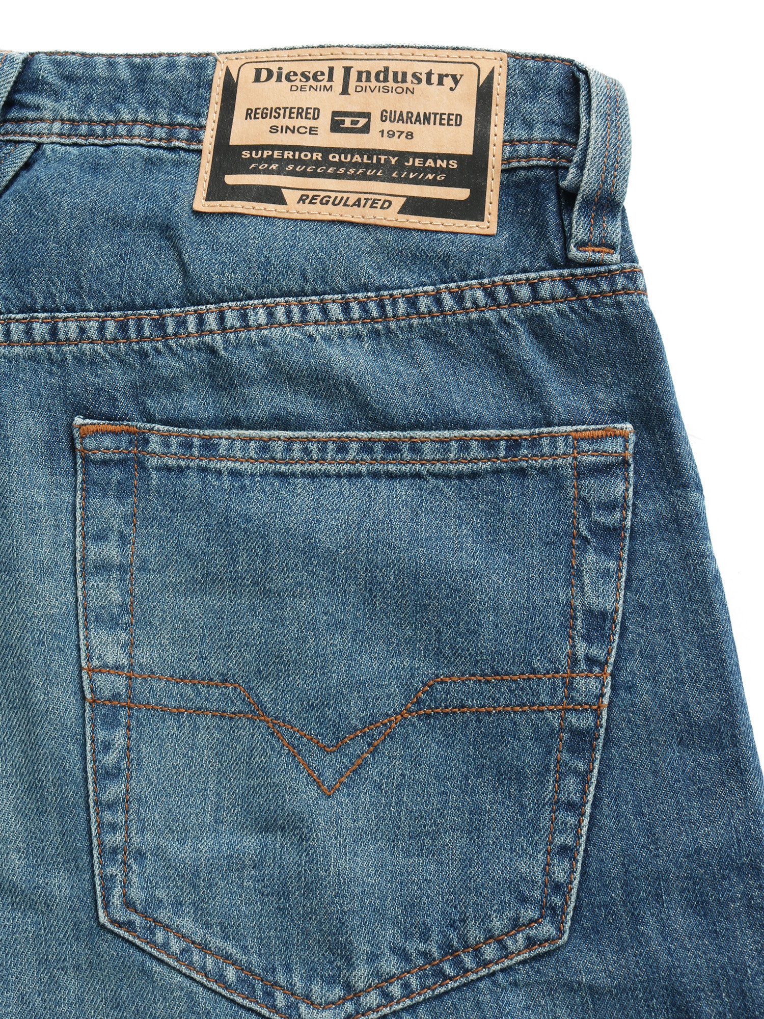 Diesel Straight-Jeans Leicht & Superweich ohne Stretch - MARKEE R68DY - Länge:32 Regular Fit, leicht tiefer sitzende Leibhöhe – Bild 4 von 4