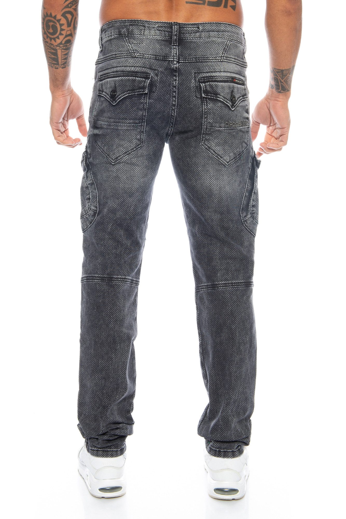 Cipo & Baxx Cargojeans Herren Cargo Jeans Hose im stylischen Cargo Design Ausgefallenes Stoffmuster und weicher Tragekomfort