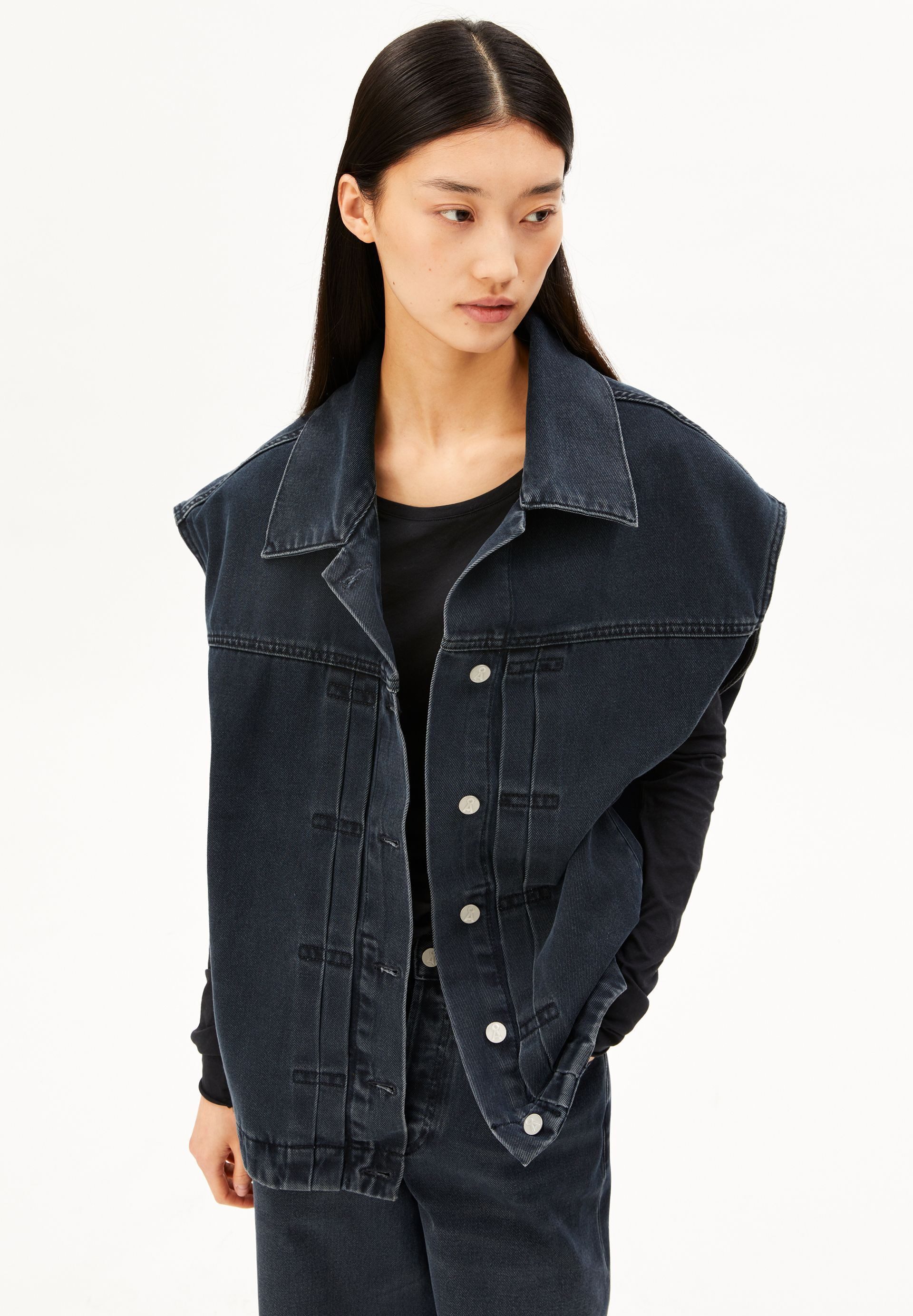 Armedangels Jeansjacke OVERSIZED Weste aus 100% Bio-Baumwolle Oversized Fit