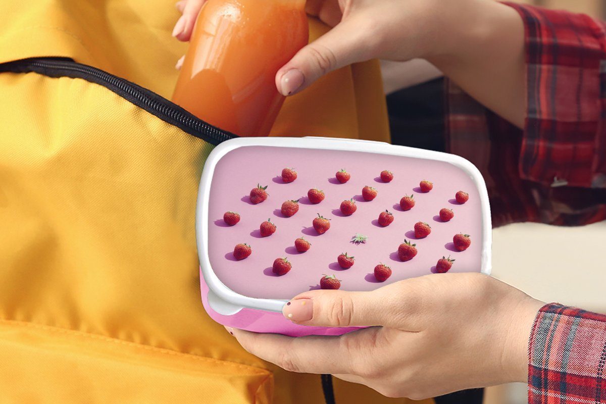 MuchoWow Lunchbox Erdbeere Kunststoff, Rosa (2-tlg), für - Mädchen, Brotdose Kunststoff Obst, - Kinder, Snackbox, Erwachsene, Brotbox