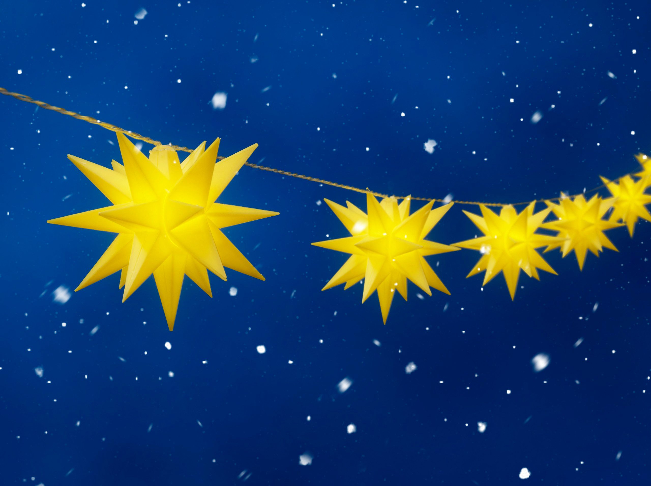 BONETTI LED-Lichterkette 10er Stern-Lichterkette mit warm-weißer LED Beleuchtung, batteriebetrieben, für Innen und Außen, Gesamtlänge ca. 415 cm