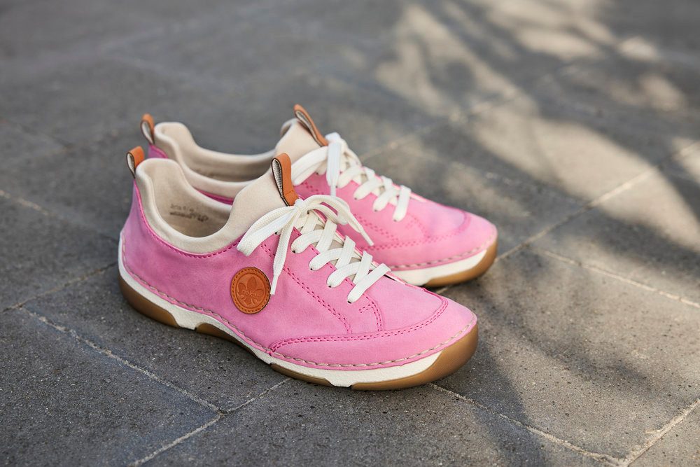 Rieker Slip-On Sneaker Slipper, Schlupfschuh, Freizeitsneaker aus Lederimitat