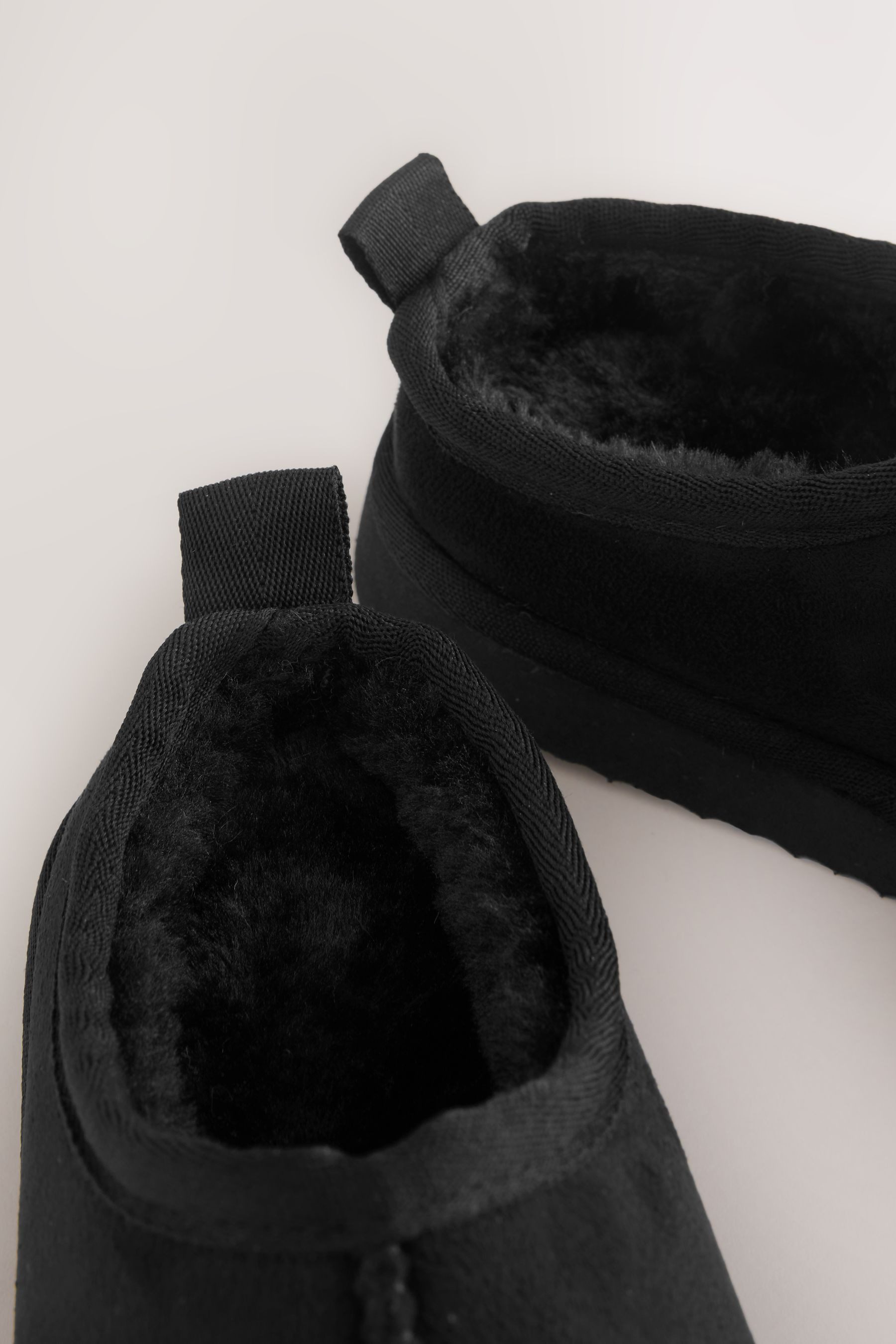 Next Flauschige Pantoffeln Hausschuh (1-tlg)