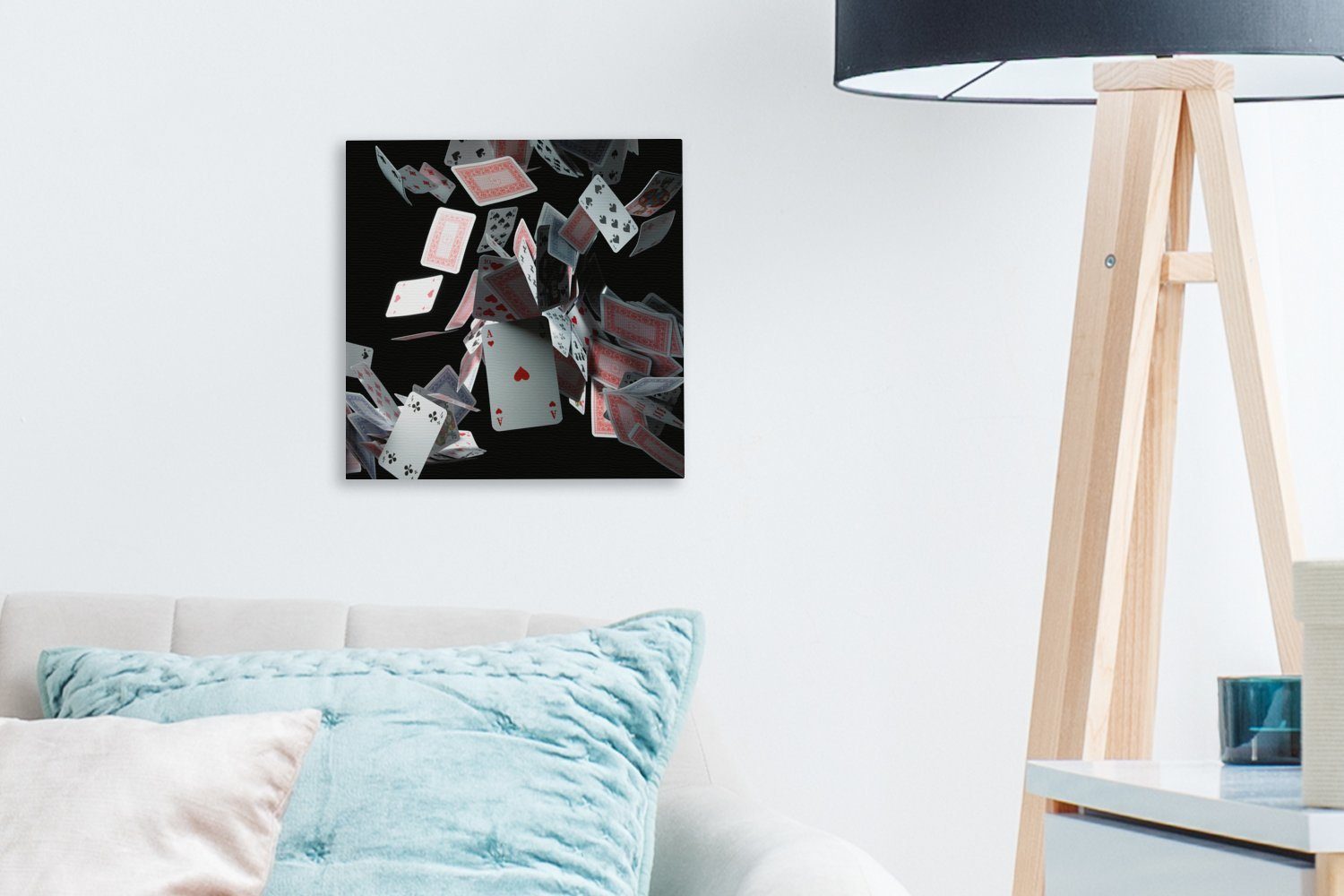 OneMillionCanvasses® Spielkarten, Leinwand Schlafzimmer Wohnzimmer St), die Durch Luft für Leinwandbild fliegende Bilder (1