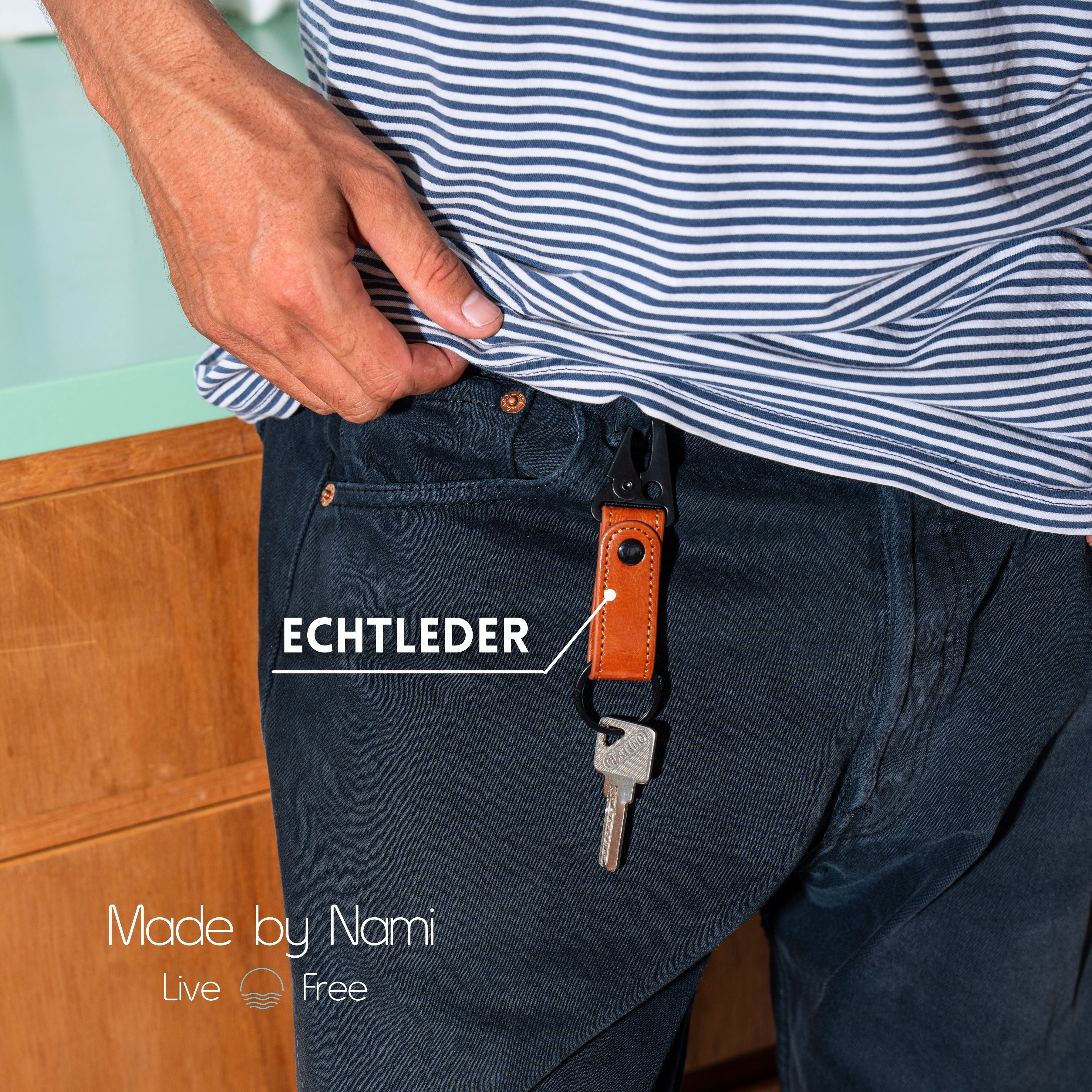 Made by Nami Schlüsselanhänger Set 3er Set Schlüsselanhänger Leder braun mit Karabiner, aus veganen Leder – 3-teiliges Set - robust