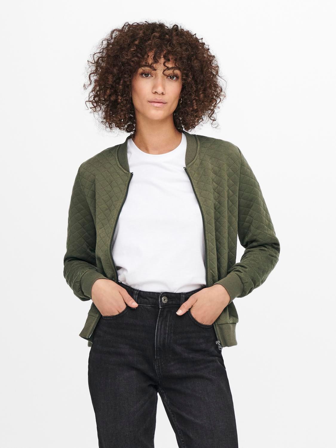 ONLY Sweatjacke ONLJOYCE L/S BOMBER SWT NOOS Polyester, regular fit