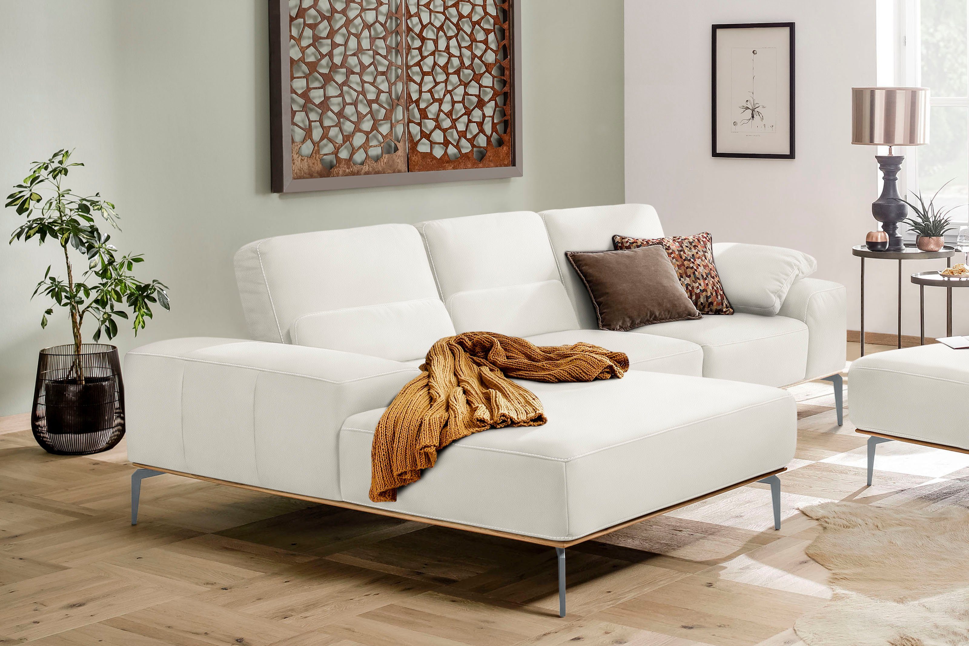 W.SCHILLIG Ecksofa run, mit elegantem Holzsockel, Füße in Silber matt, Breite 279 cm