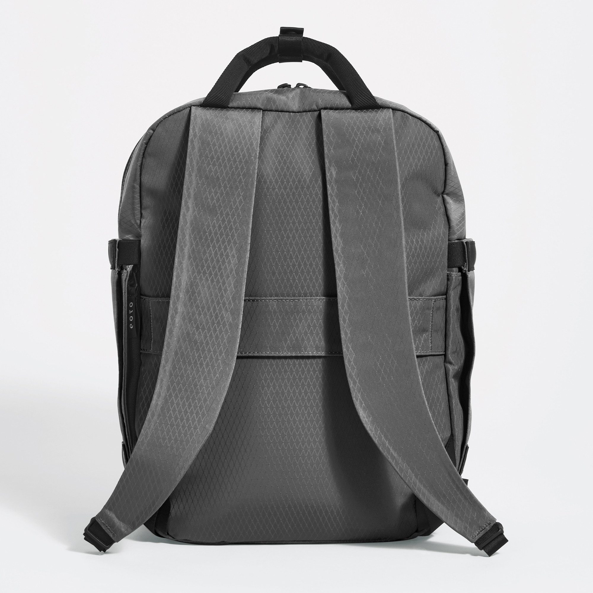 eoto Rucksack SMALL16, Daypack, ergonomisch, nachhaltig, 16 L (1-tlg)