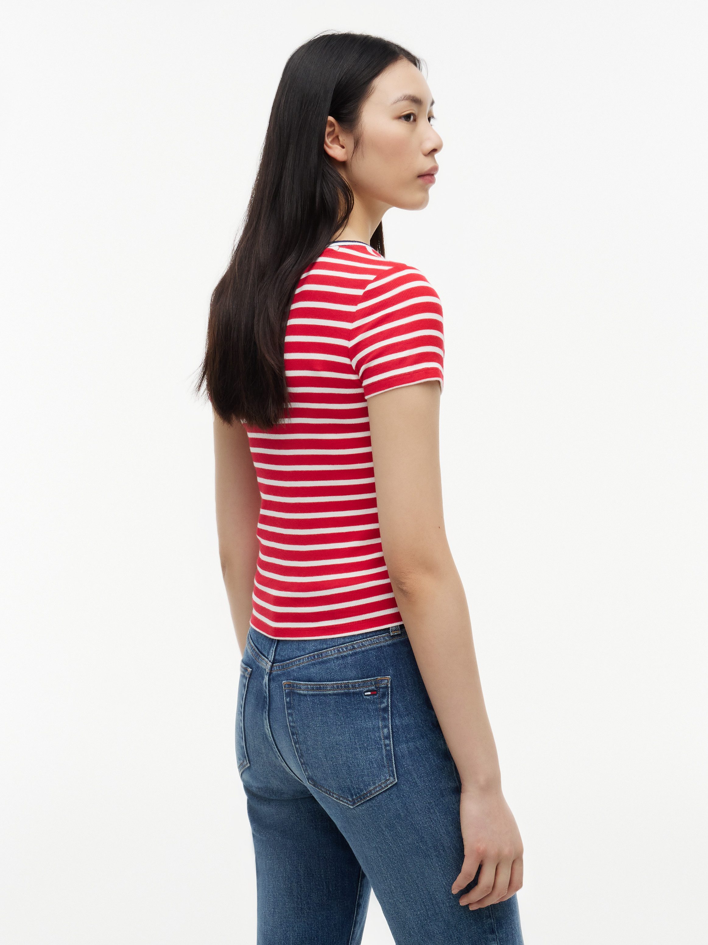 Tommy Jeans Henleyshirt TJW SLIM HENLEY SS TEE Viskosemischung, slim fit
