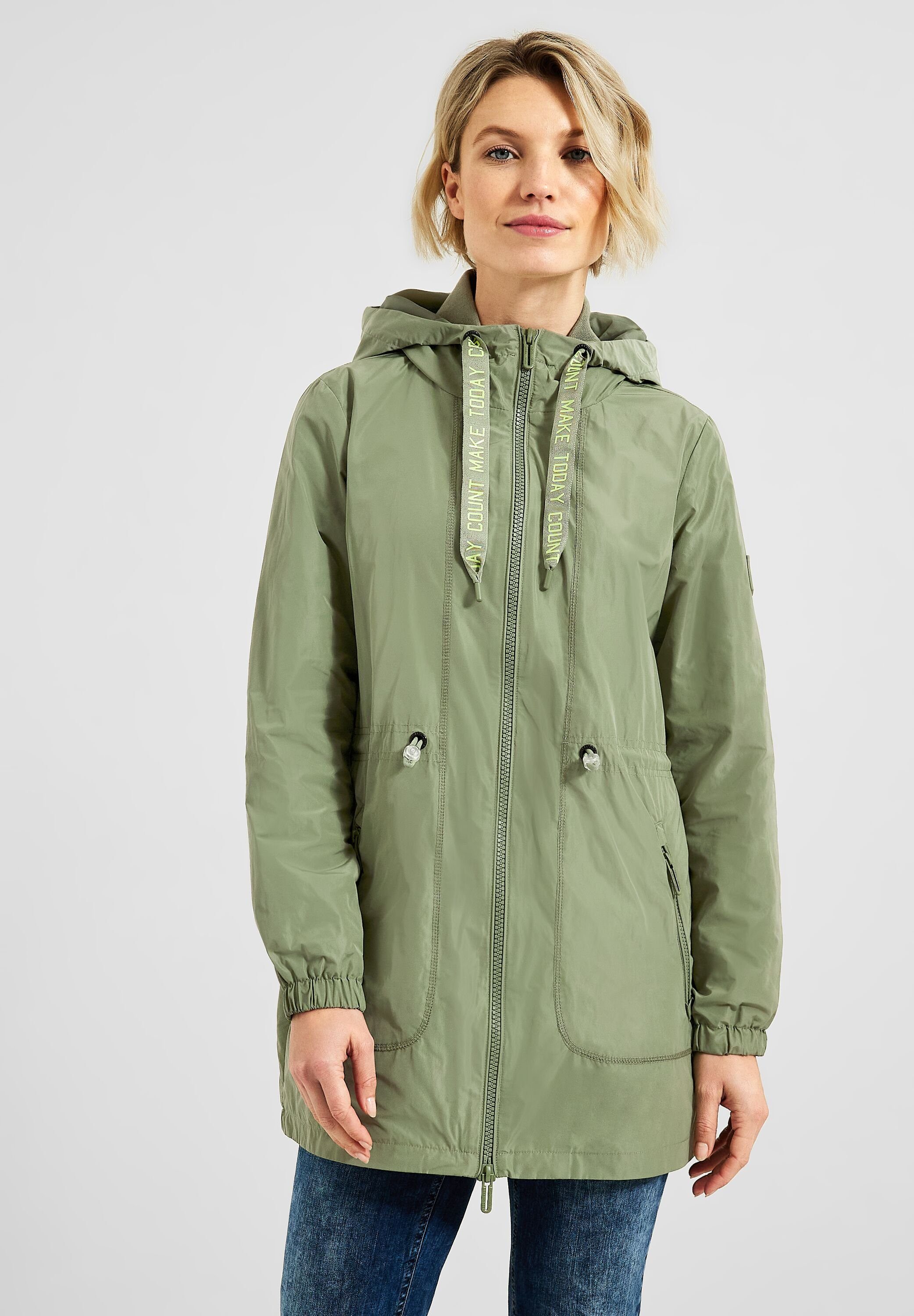 Cecil Kurzmantel Cecil Sportiver Parka mit Kapuze in Leaf Green (1-tlg) Tunnelzug