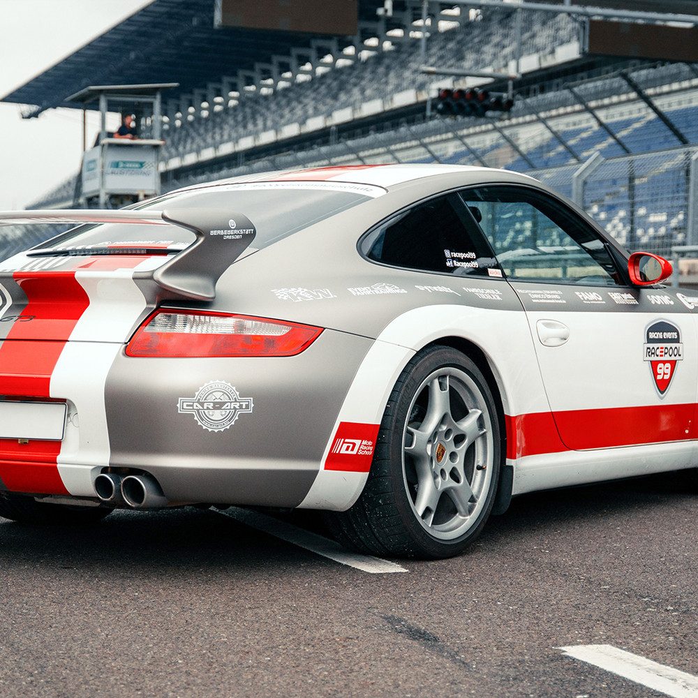 Jochen Schweizer Erlebnisgutschein Porsche 911 GT3 selber fahren 14-18 Jahre (2 Rd), Mit 14 im GT3 durchstarten