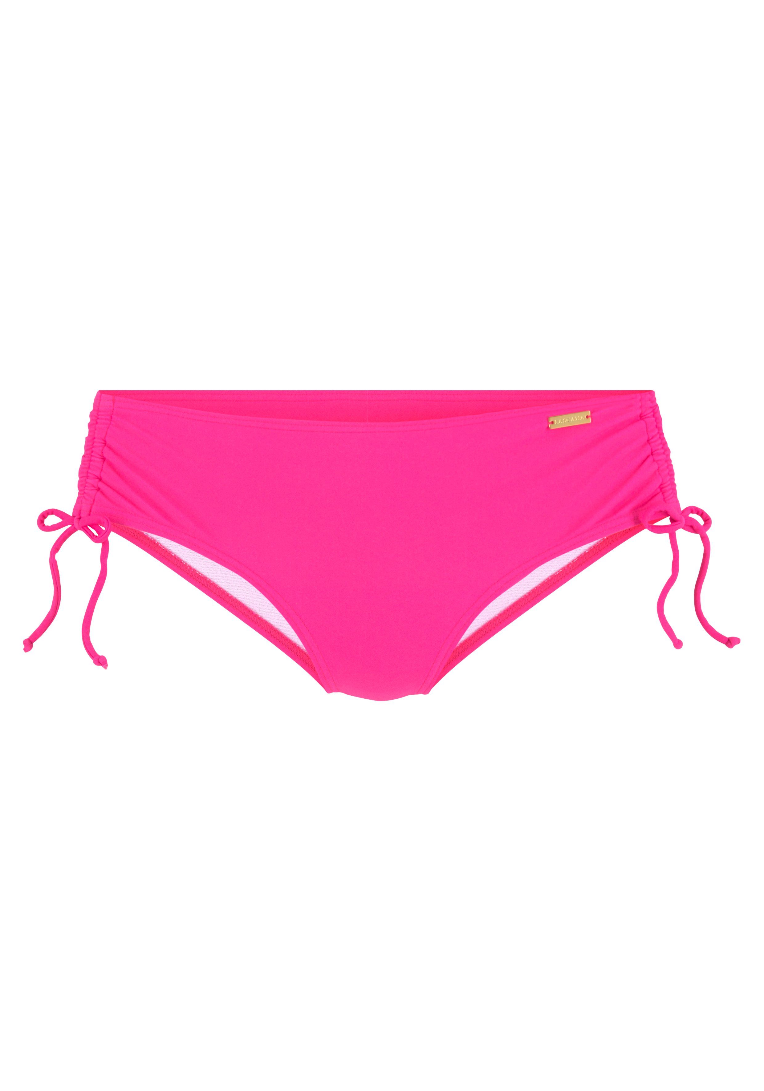 LASCANA Bikini-Hose Lolo in höherer Schnitform günstig online kaufen