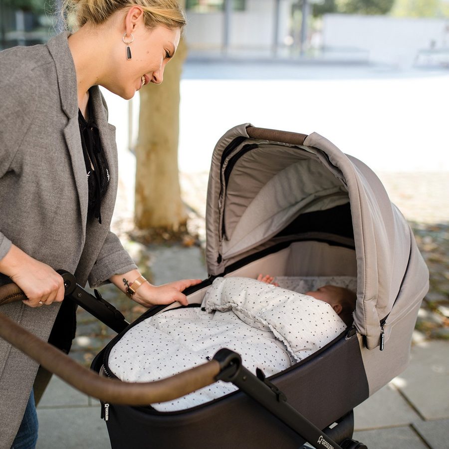 kinderwagen oliv